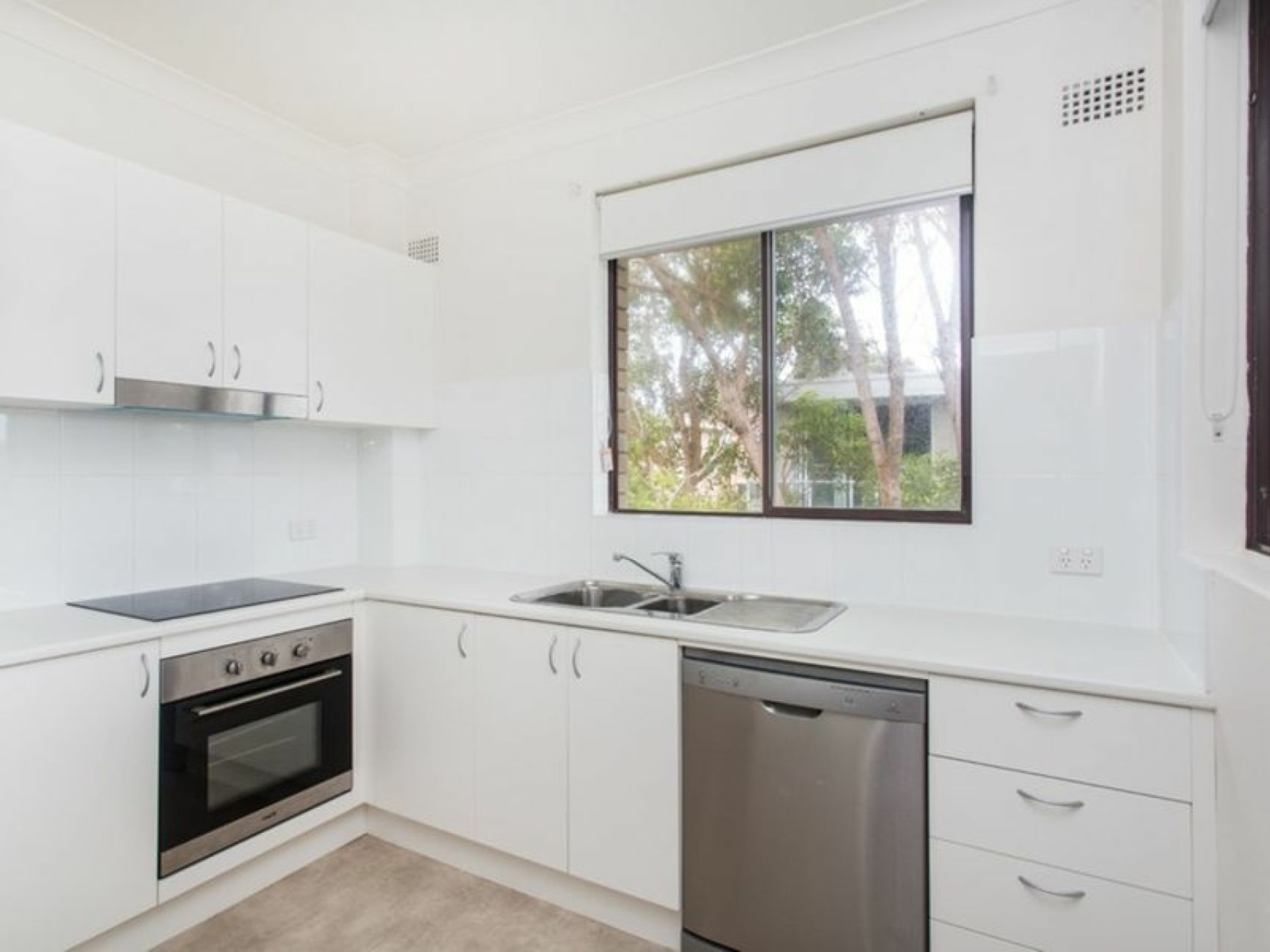 19/119 Oaks Avenue, DEE WHY