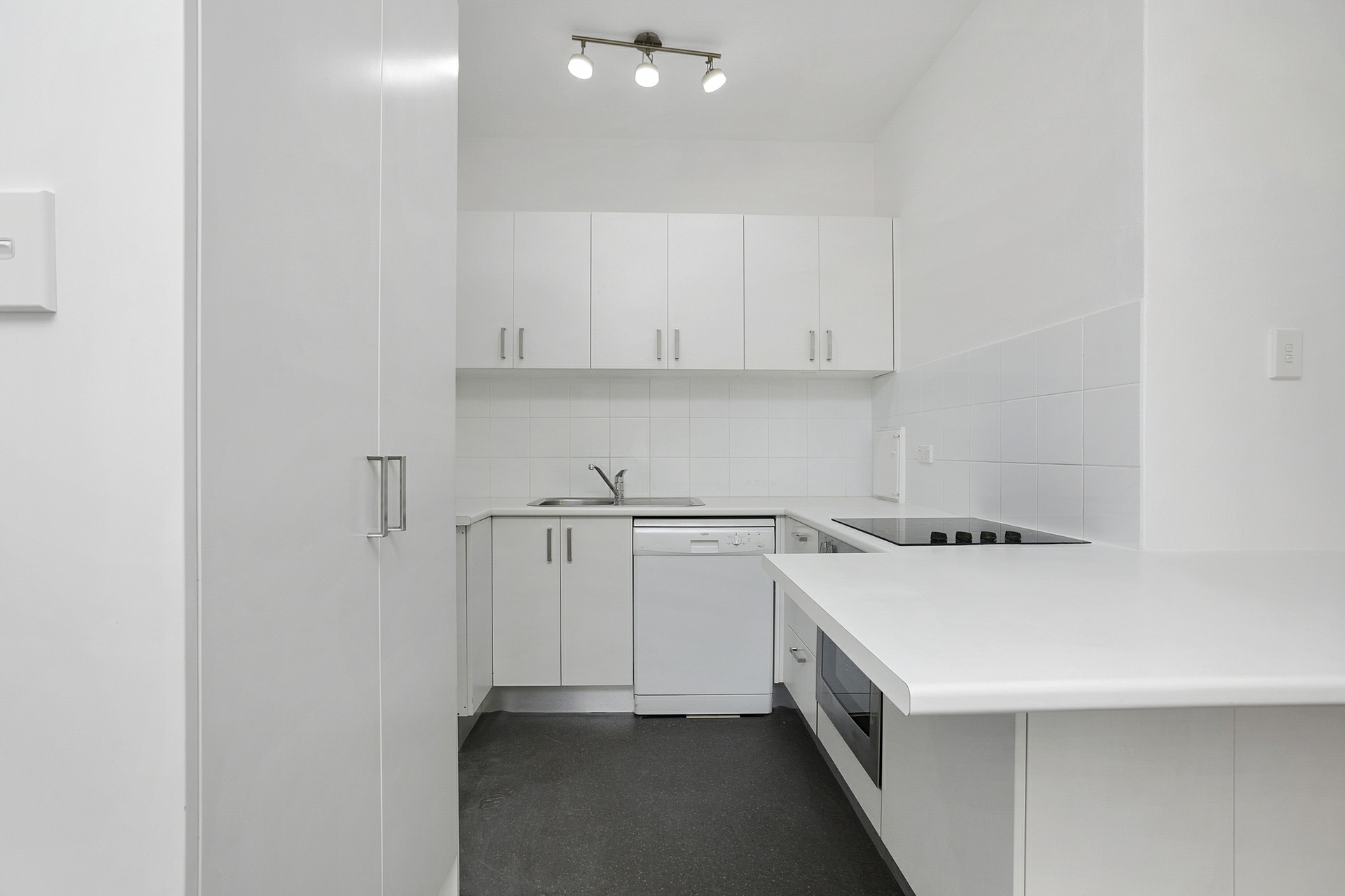 17/3 Tower Street, MANLY