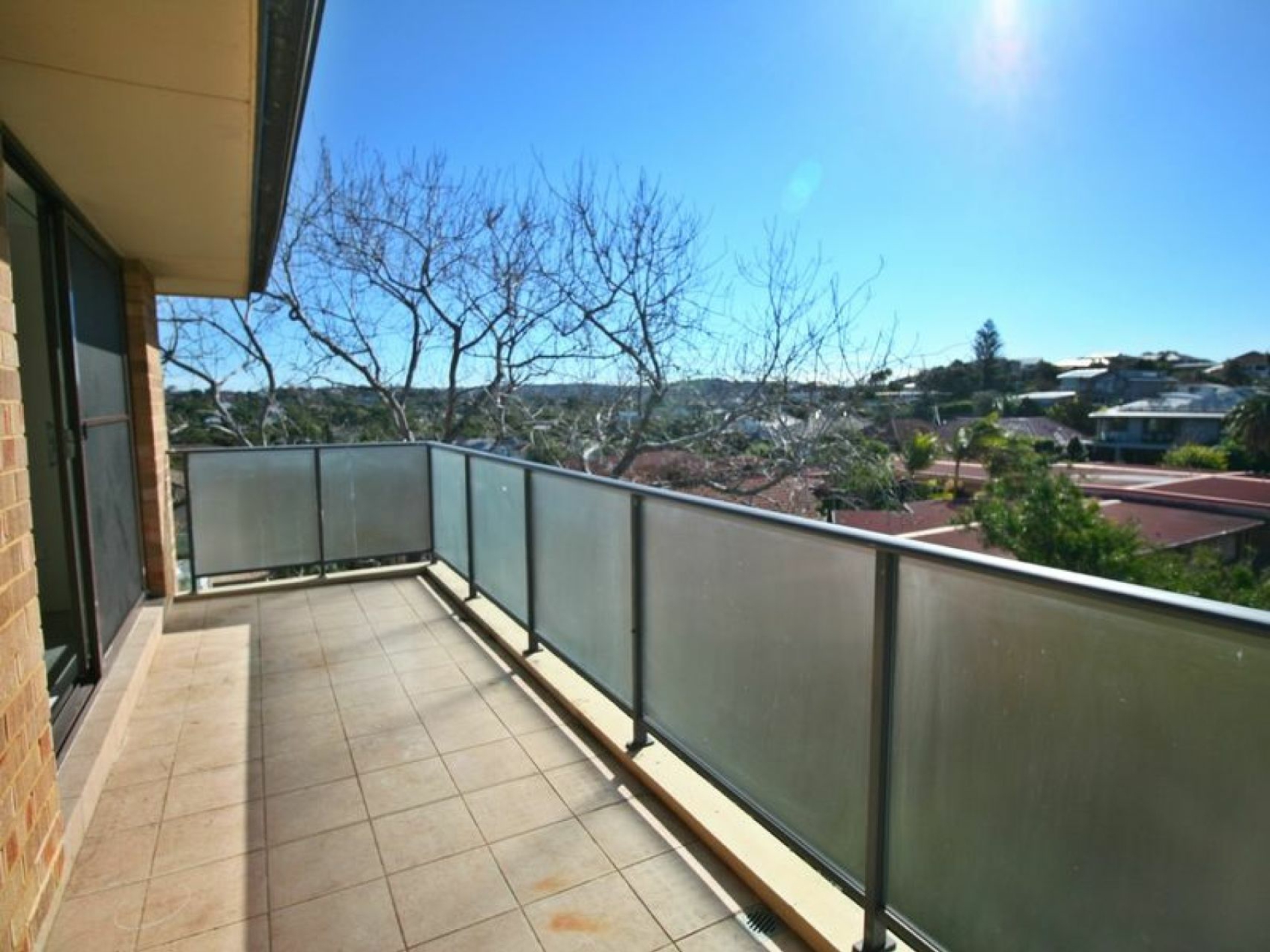 8/10 Ronald Avenue, FRESHWATER