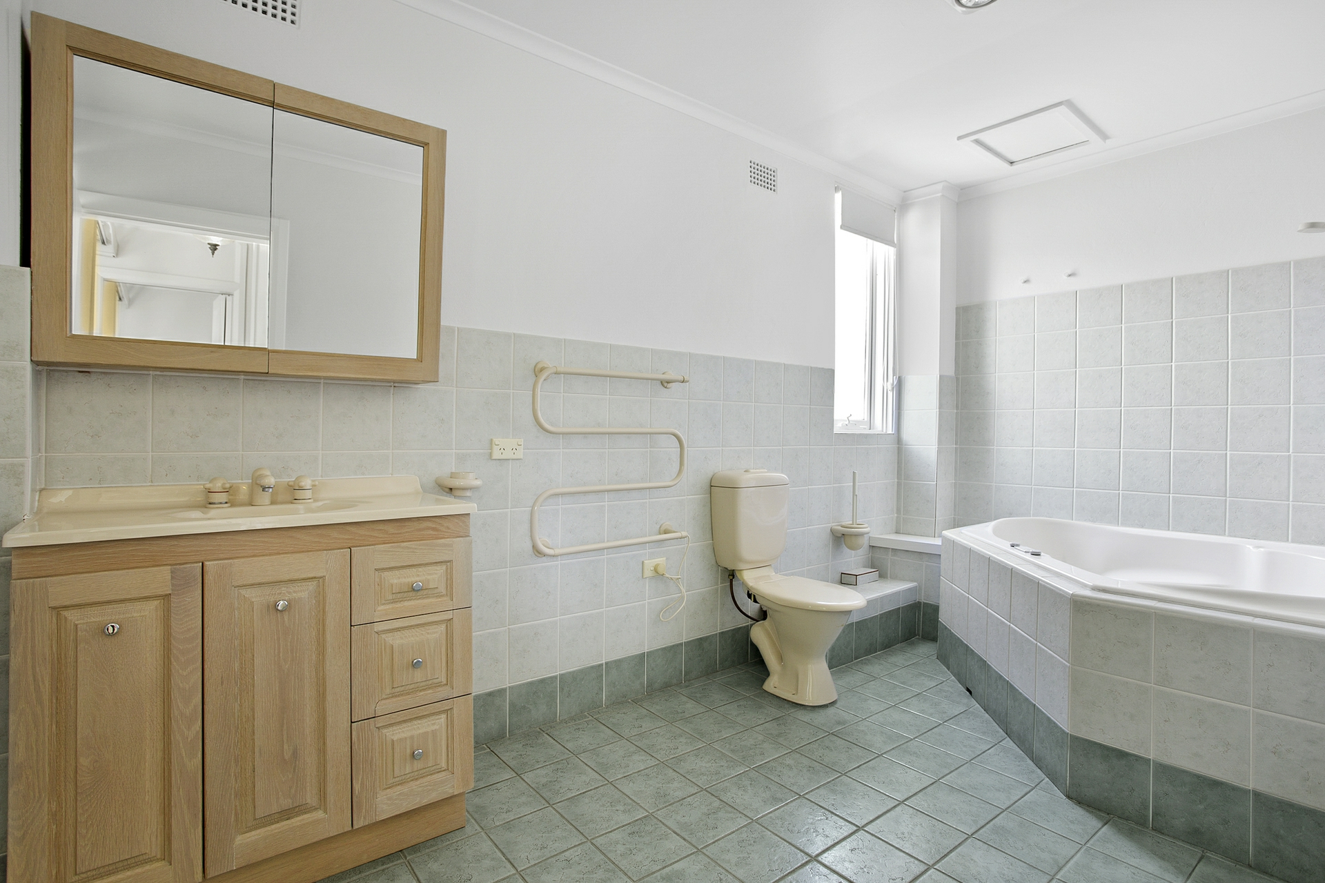 2/2 Westlake Place, BALGOWLAH