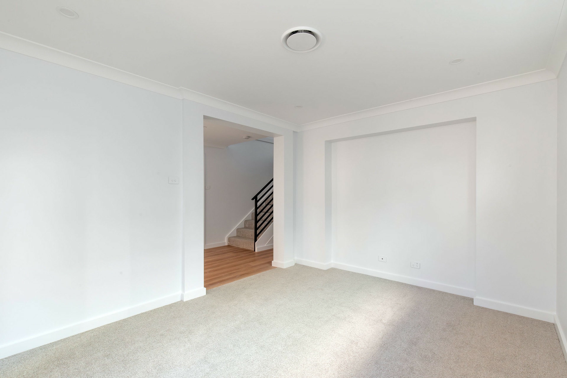 8 Phillip Avenue, SEAFORTH