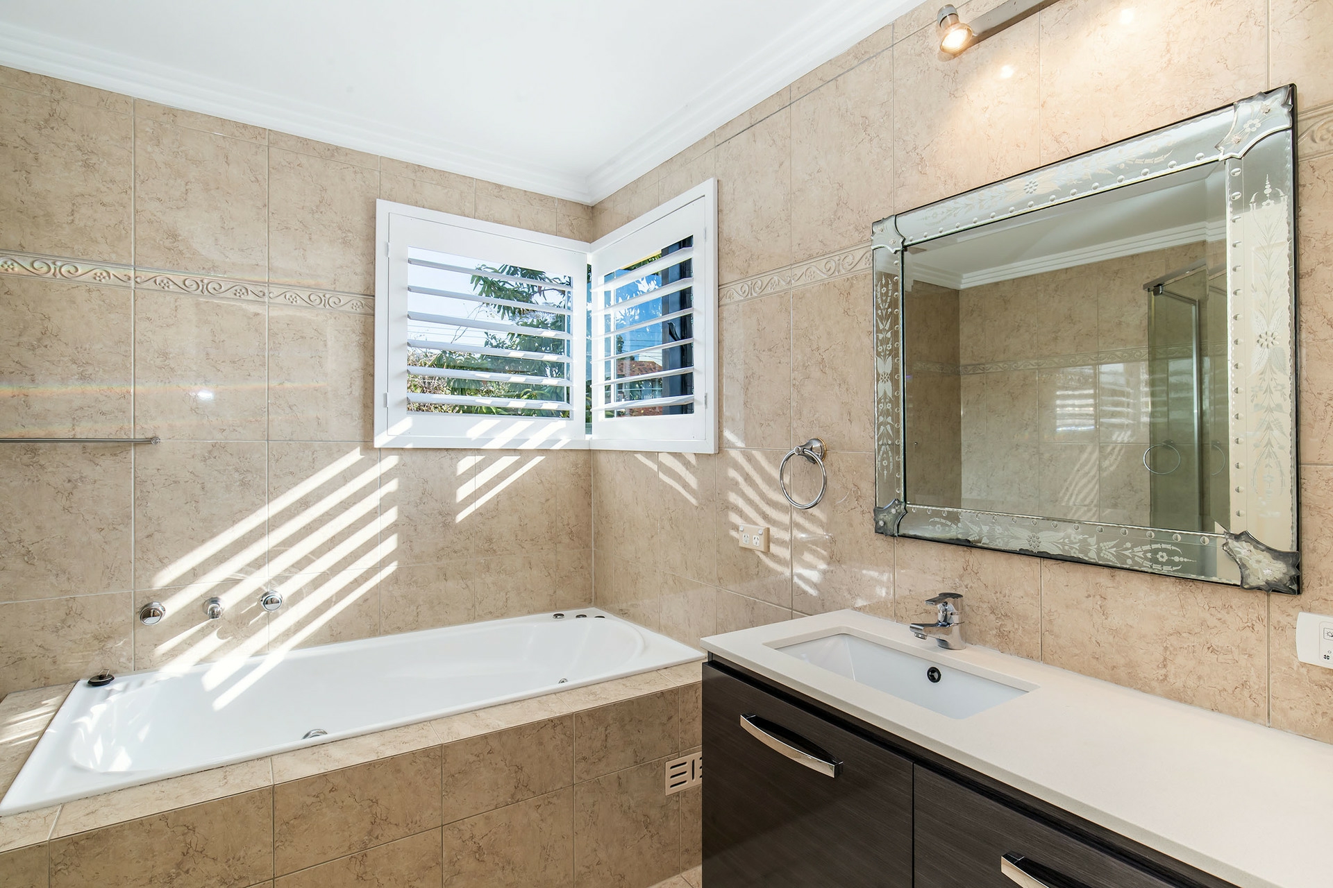 10 Gertrude Street, BALGOWLAH HEIGHTS