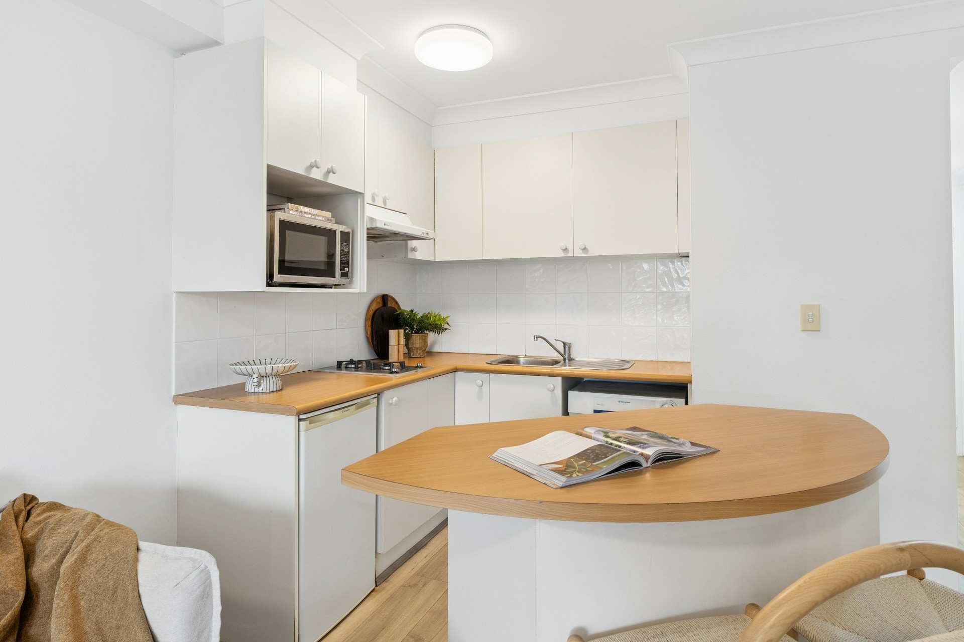 12/7-9 Pittwater Road — photo 5 of 9