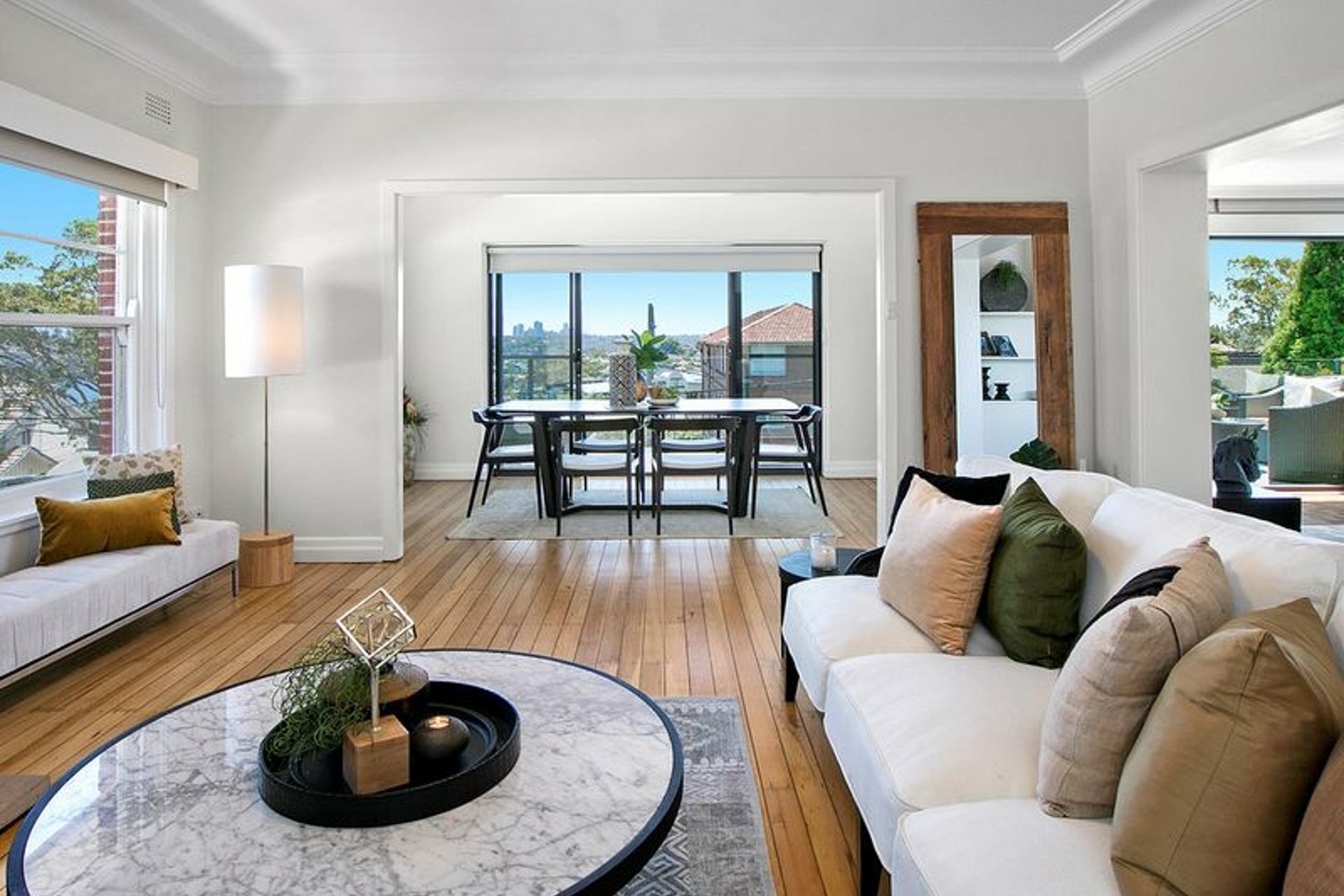 2/8 Maretimo Street — photo from LJ Hooker Seaforth