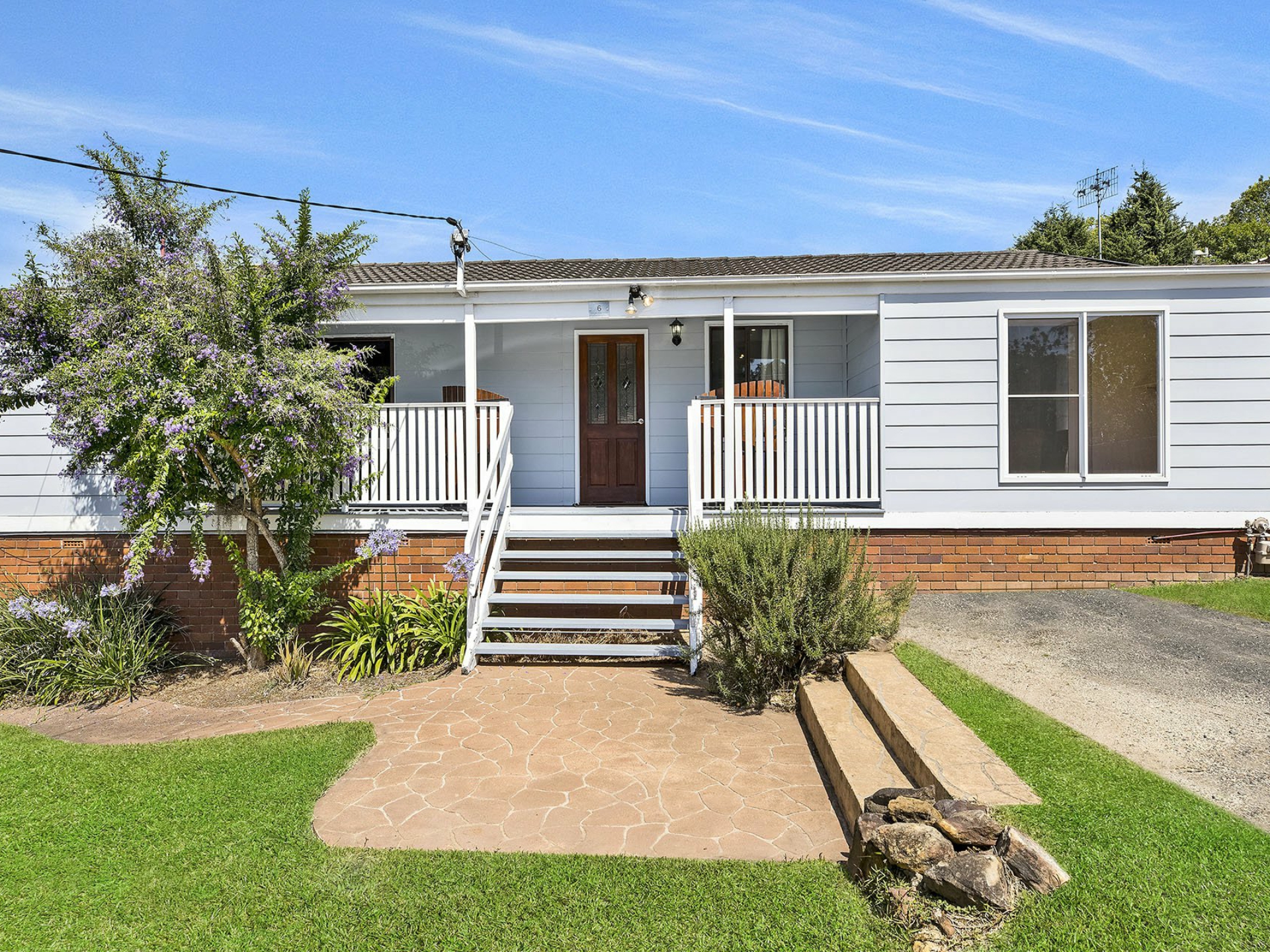 6 Empire Bay Drive Kincumber NSW
