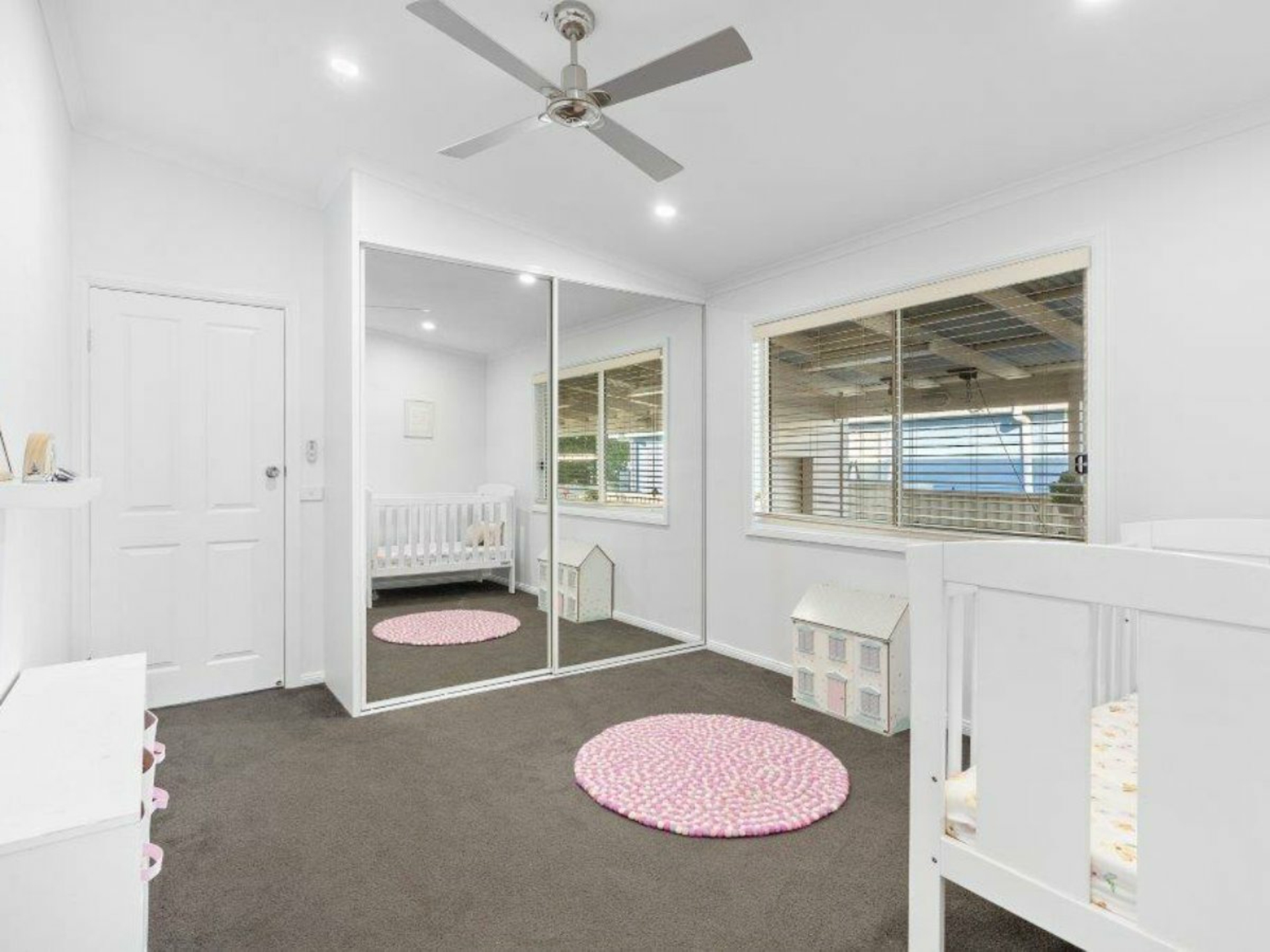 12 Robertson Road, KILLARNEY VALE