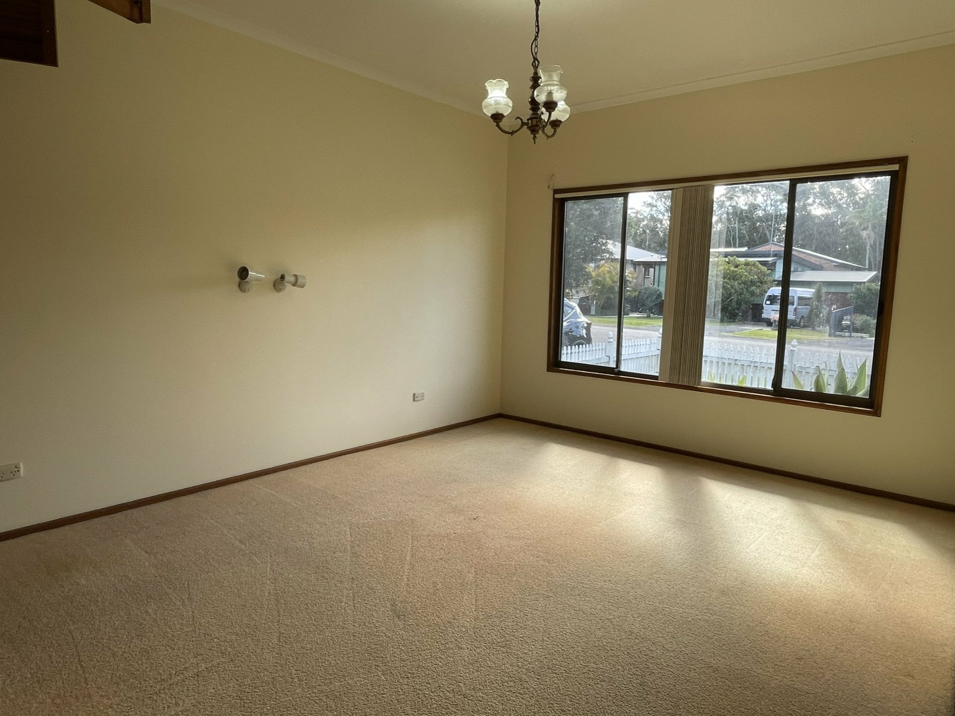 1 Sunshine Avenue, CHITTAWAY POINT