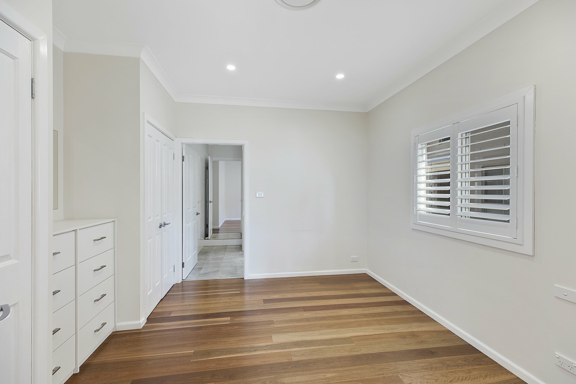 60 Lucinda Avenue Killarney Vale NSW Property Details LJ Hooker