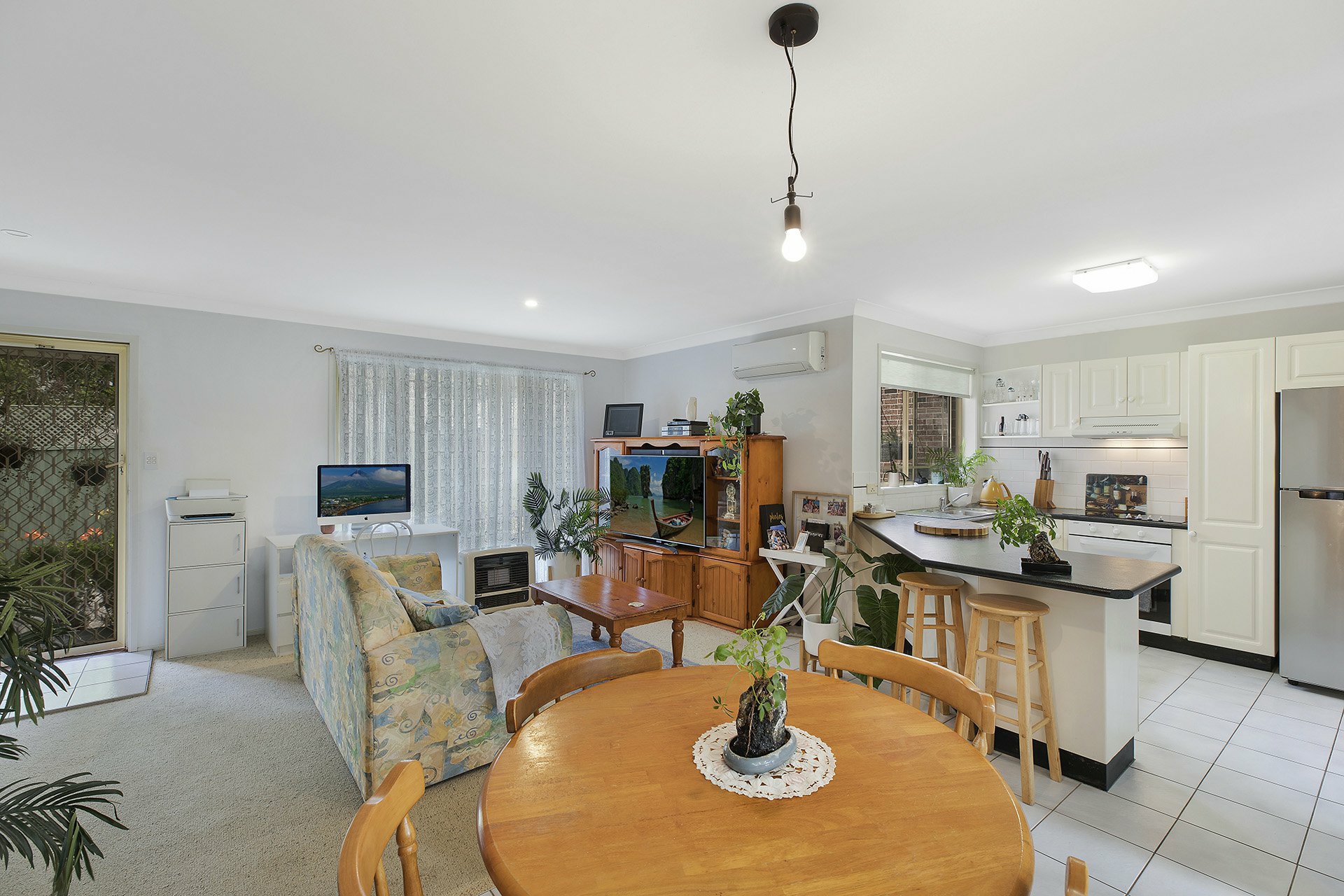 2/86 Bundeena Road Glenning Valley NSW Property Details LJ Hooker