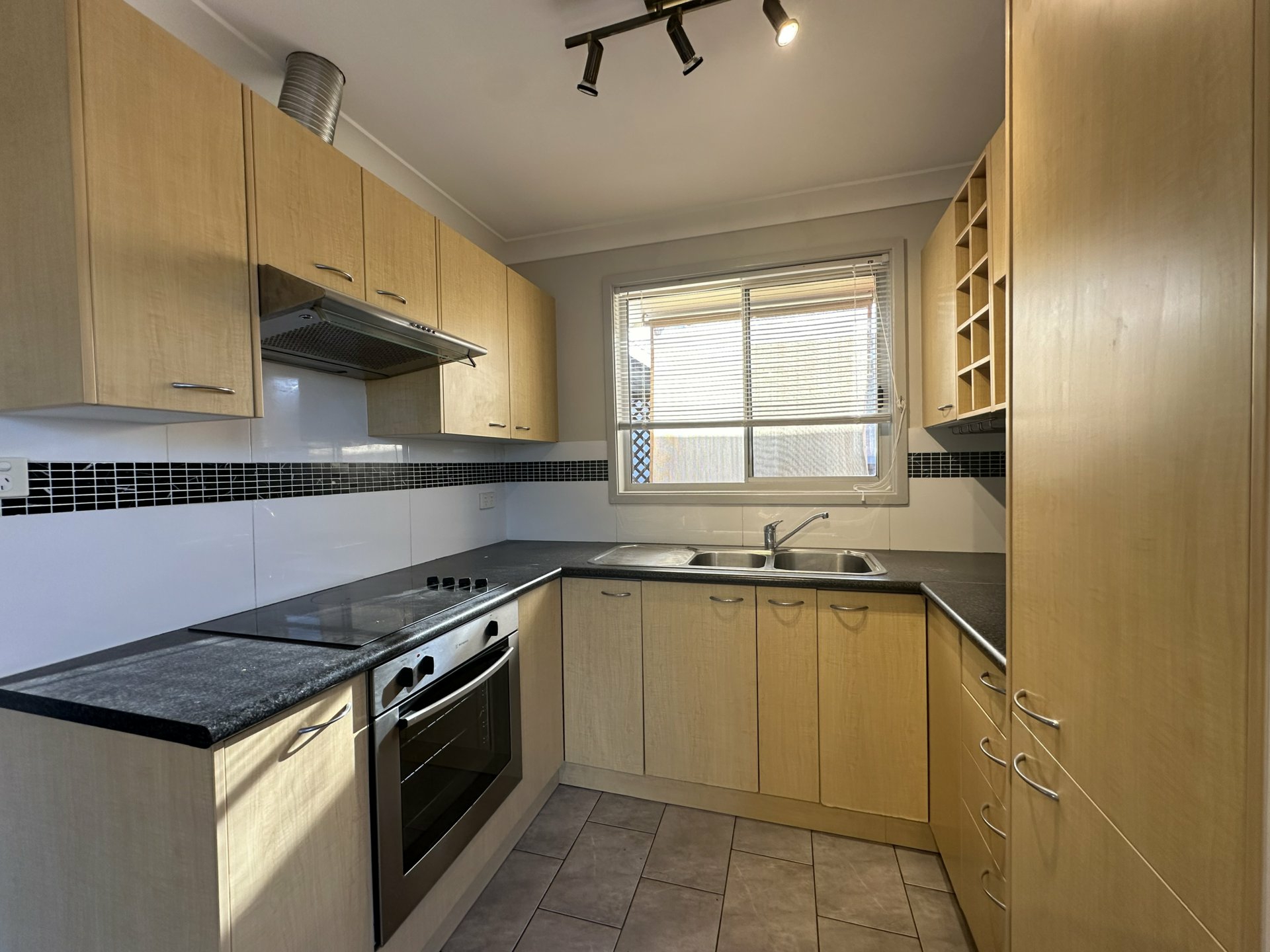 23 Warratta Road, KILLARNEY VALE