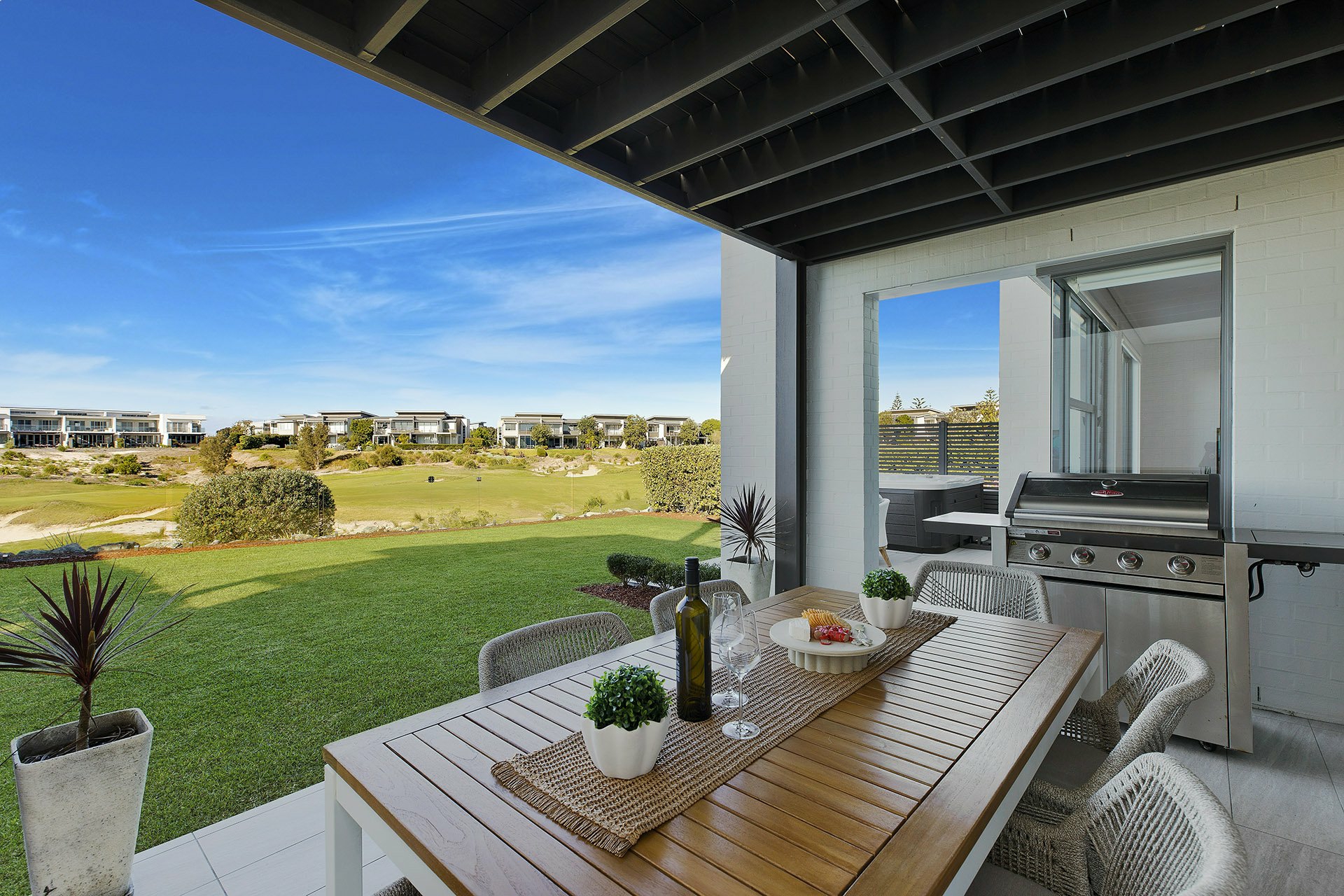5 Sawgrass Crescent, MAGENTA
