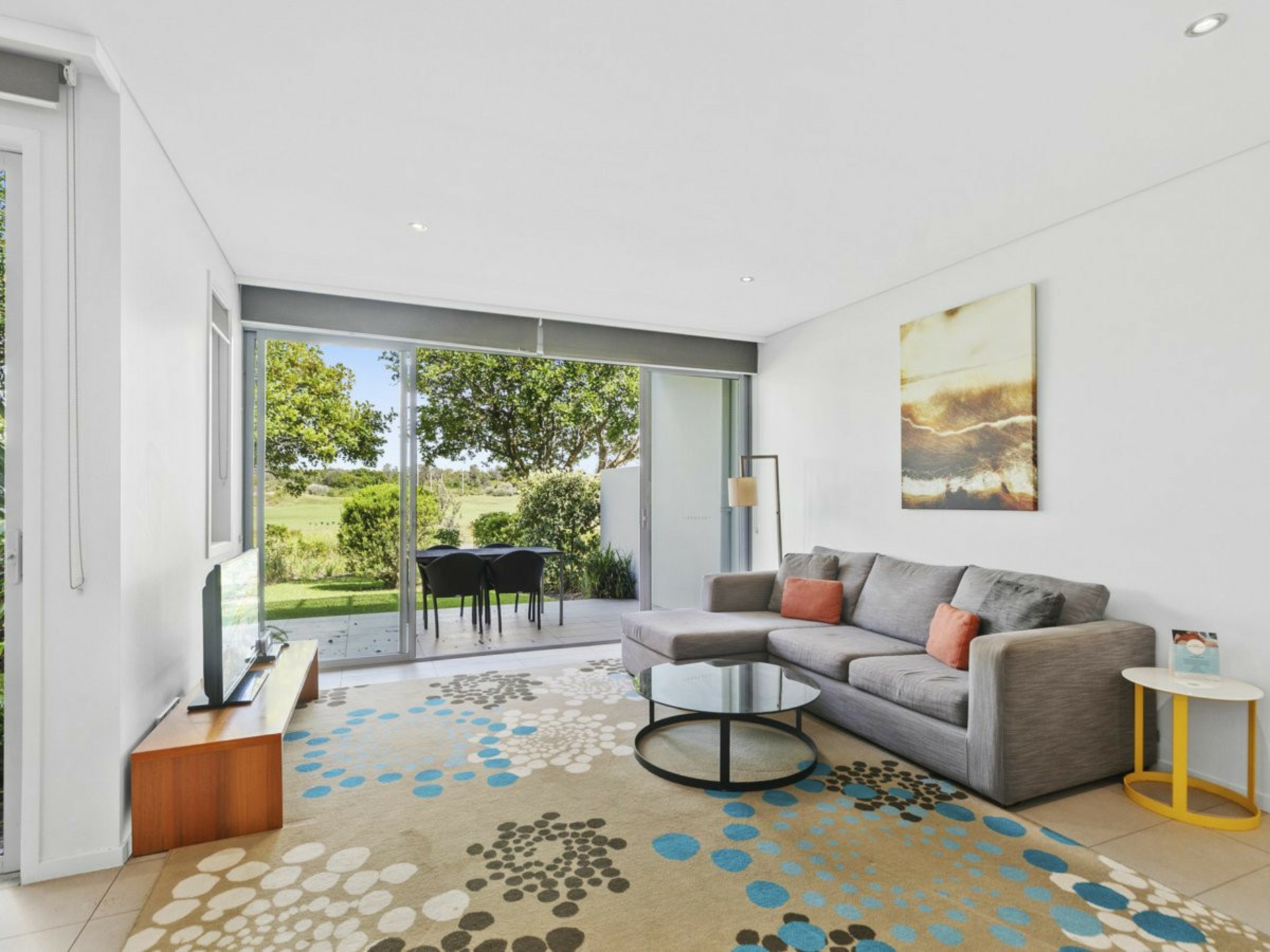604/3 Turnberry Avenue, MAGENTA