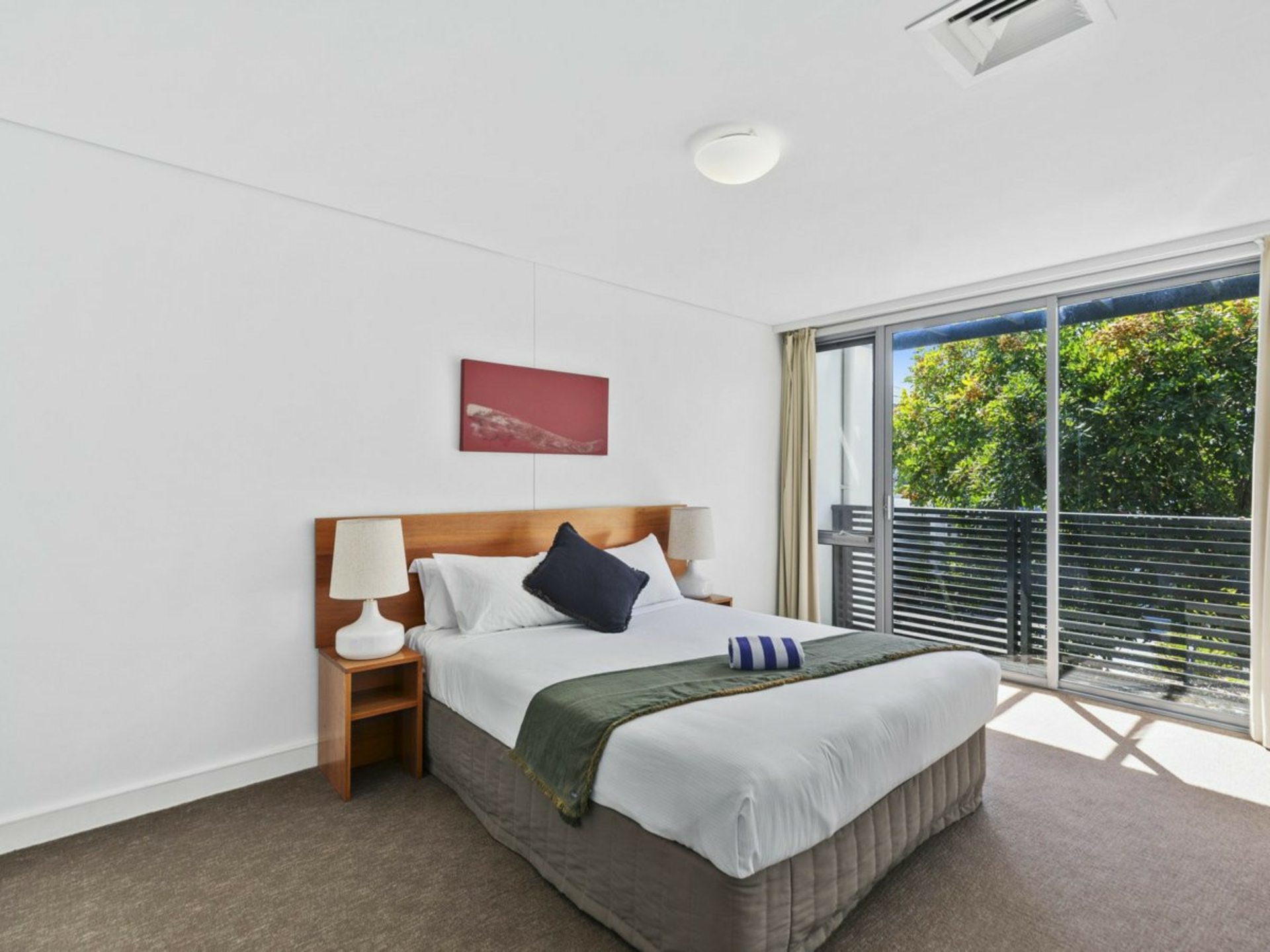 604/3 Turnberry Avenue, MAGENTA