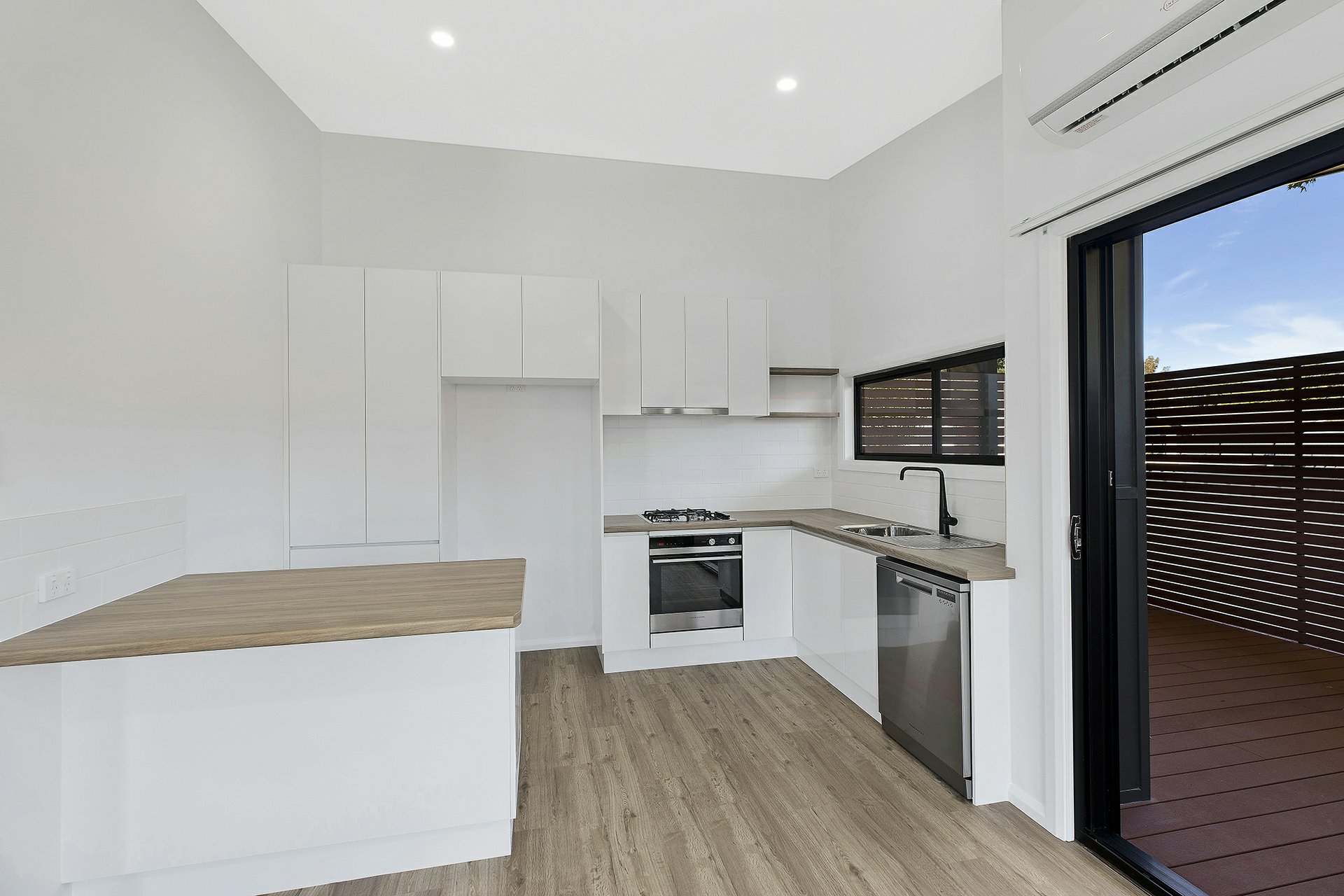 12a Jean Avenue, BERKELEY VALE