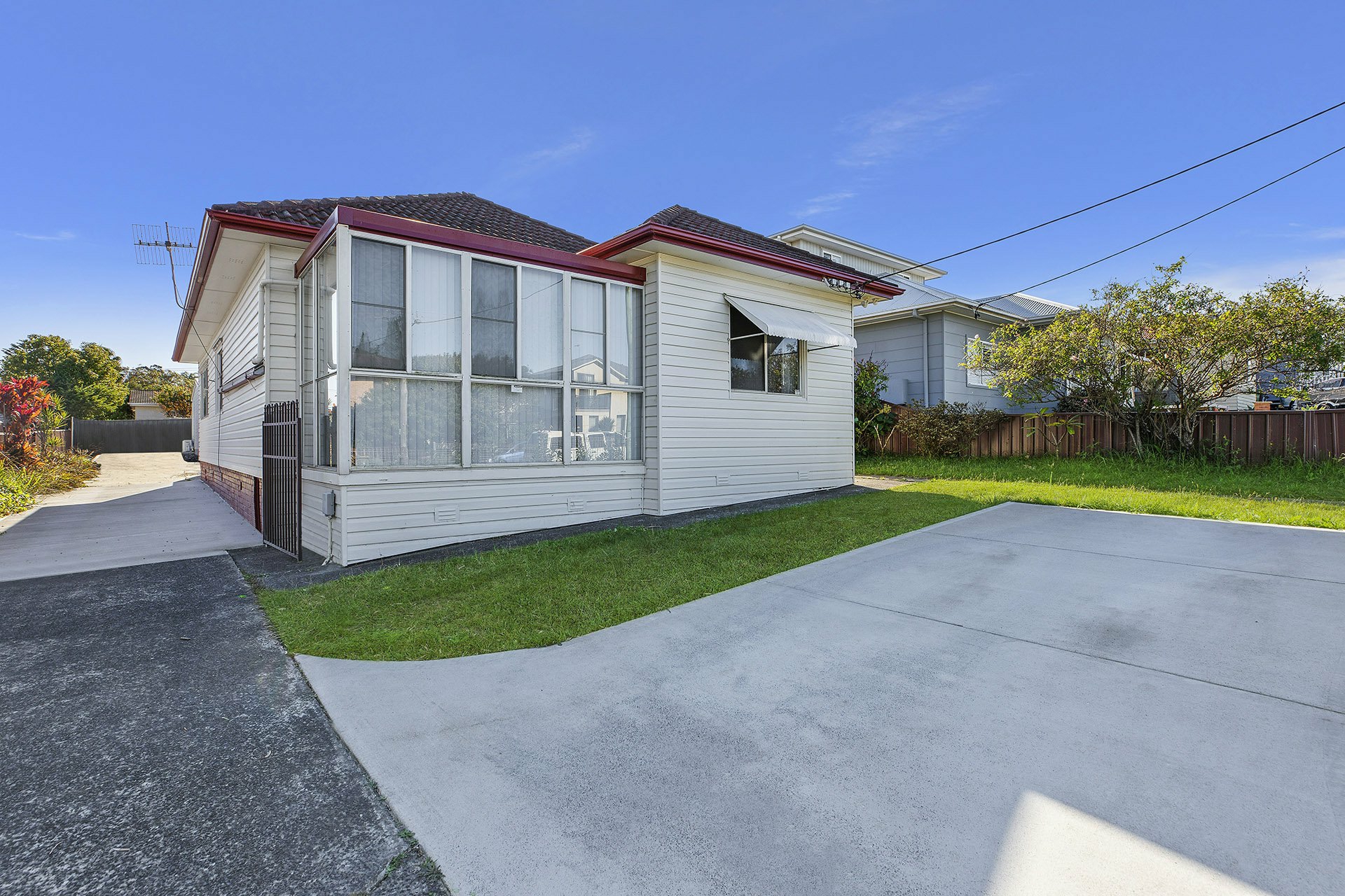 34 Thompson Street, LONG JETTY