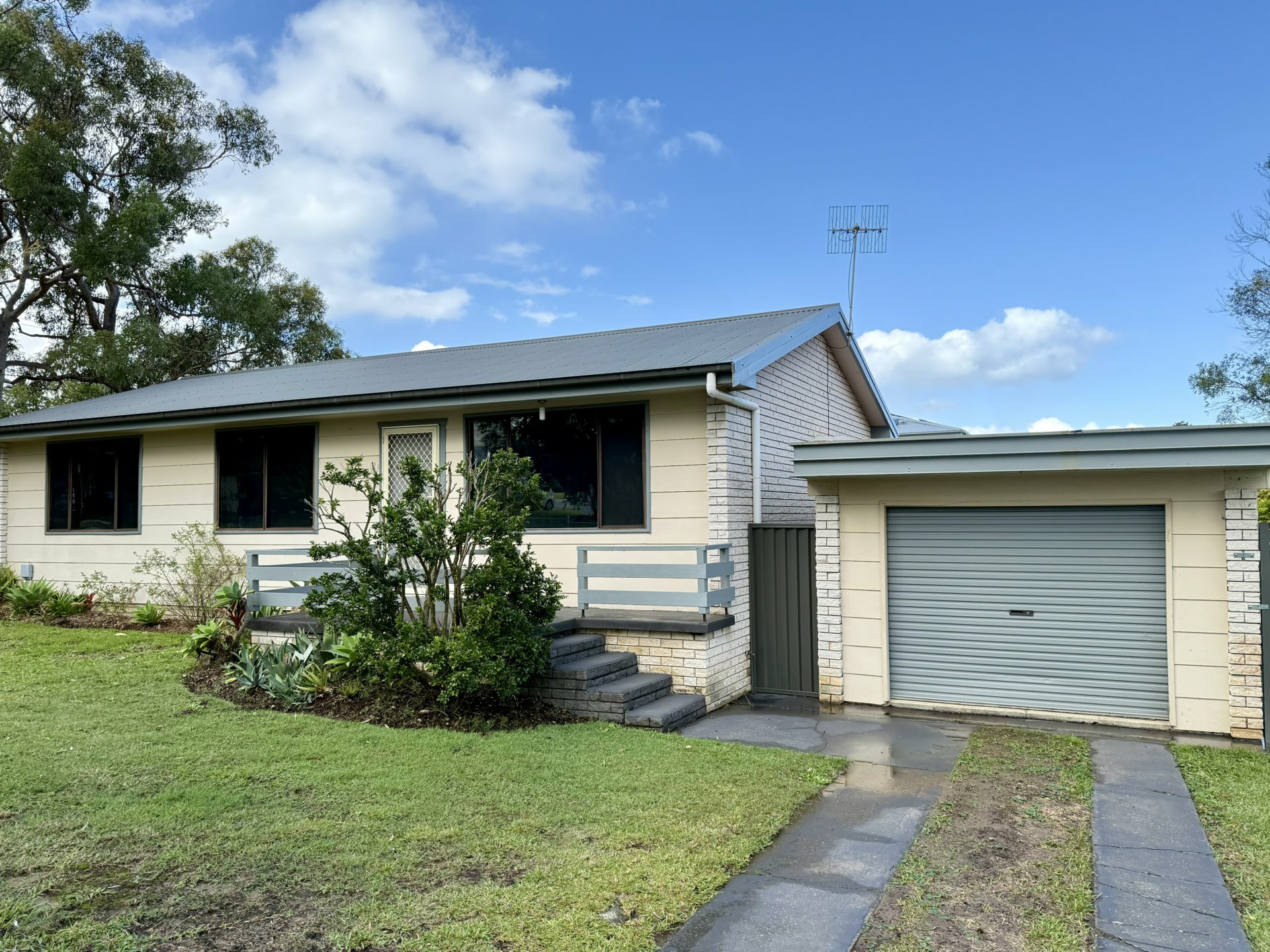17 Cornish Ave, KILLARNEY VALE