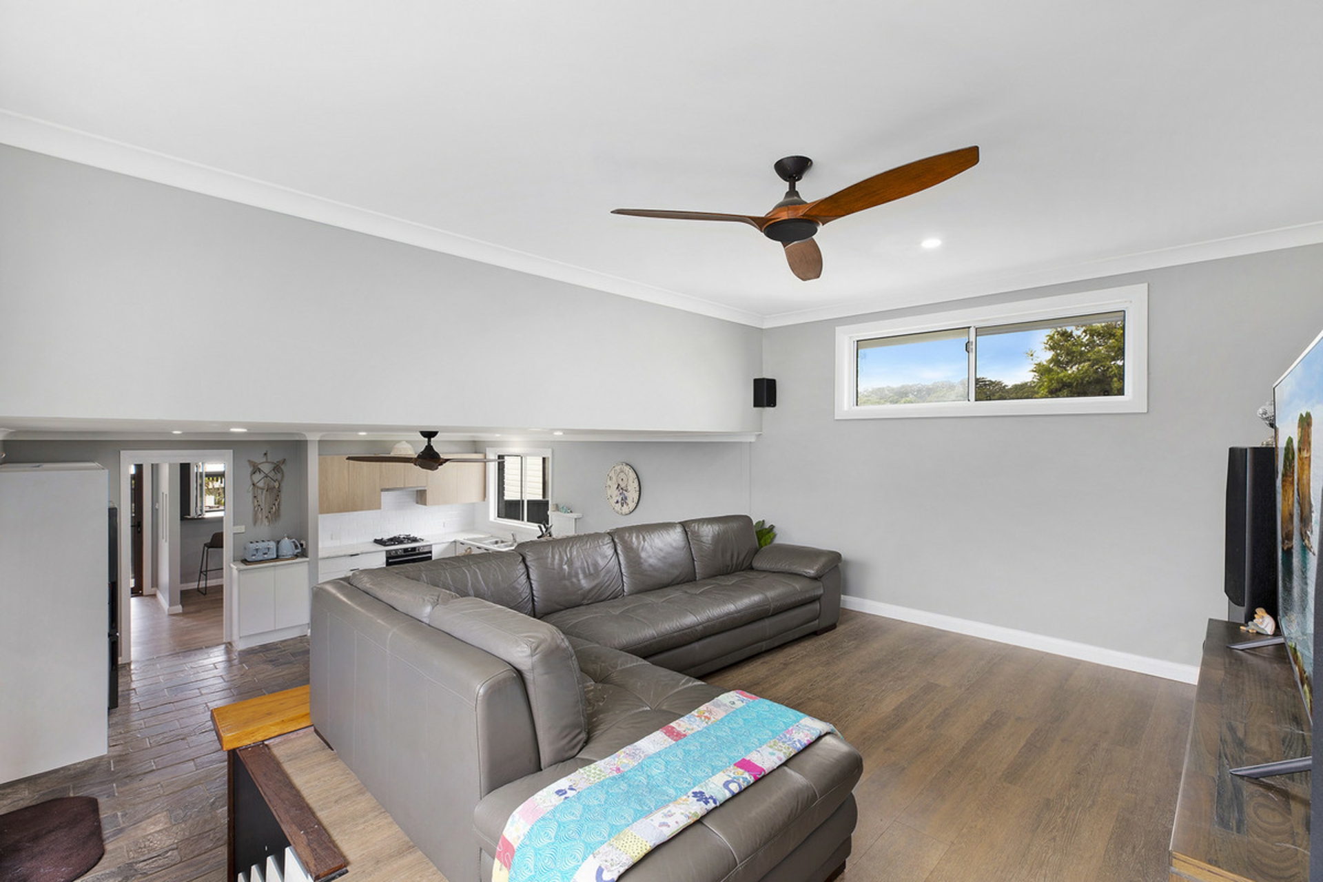 5 Ventura Avenue, BATEAU BAY