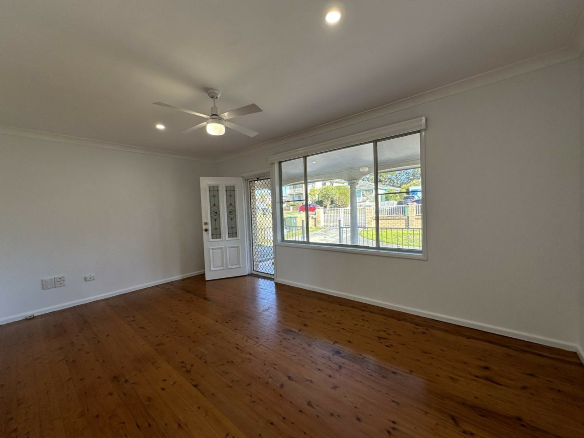 72 Brooke Avenue, KILLARNEY VALE