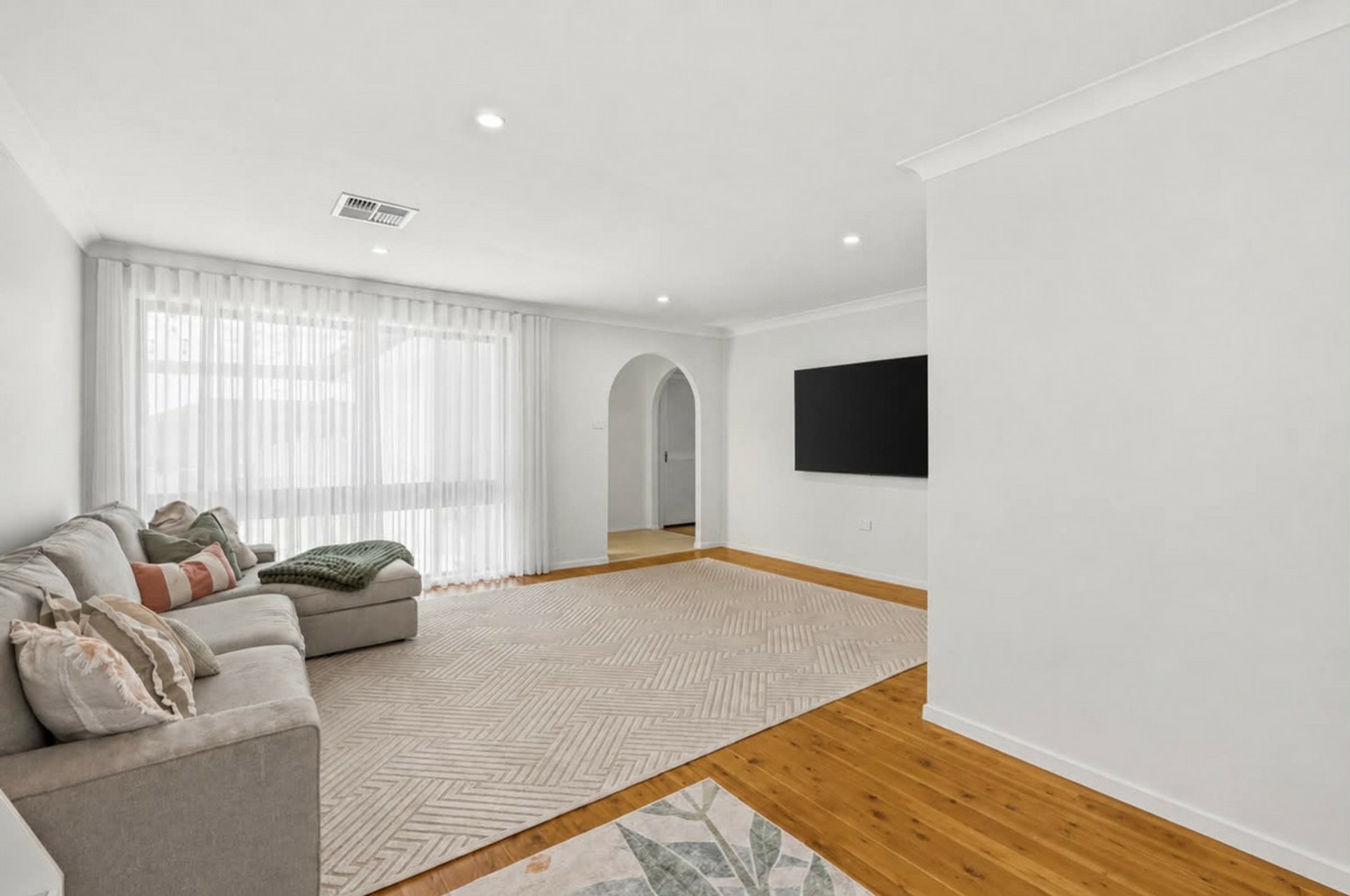 20 Moloki Avenue — photo 3 of 14