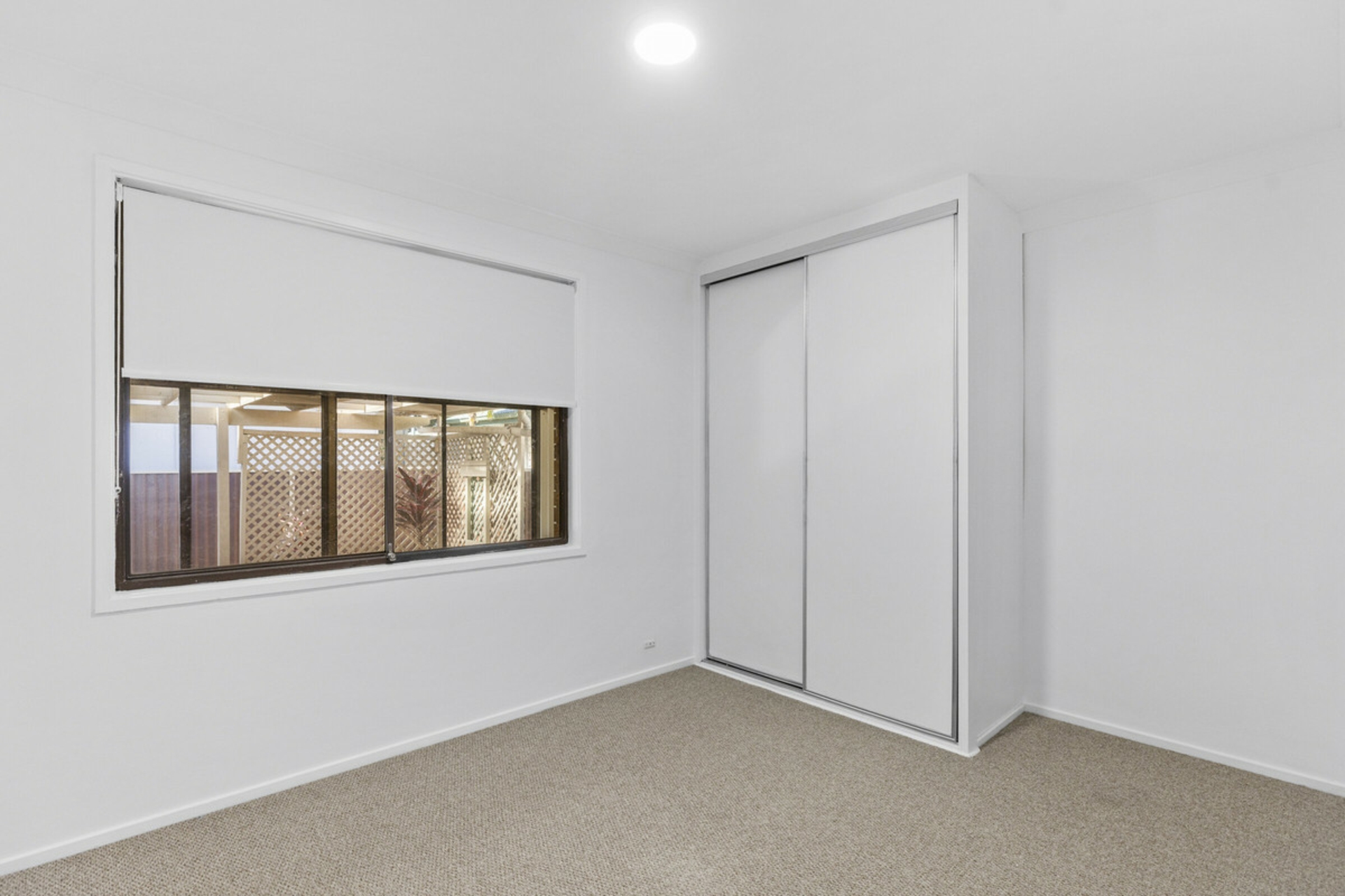 30 Mclean Street — photo 8 of 16