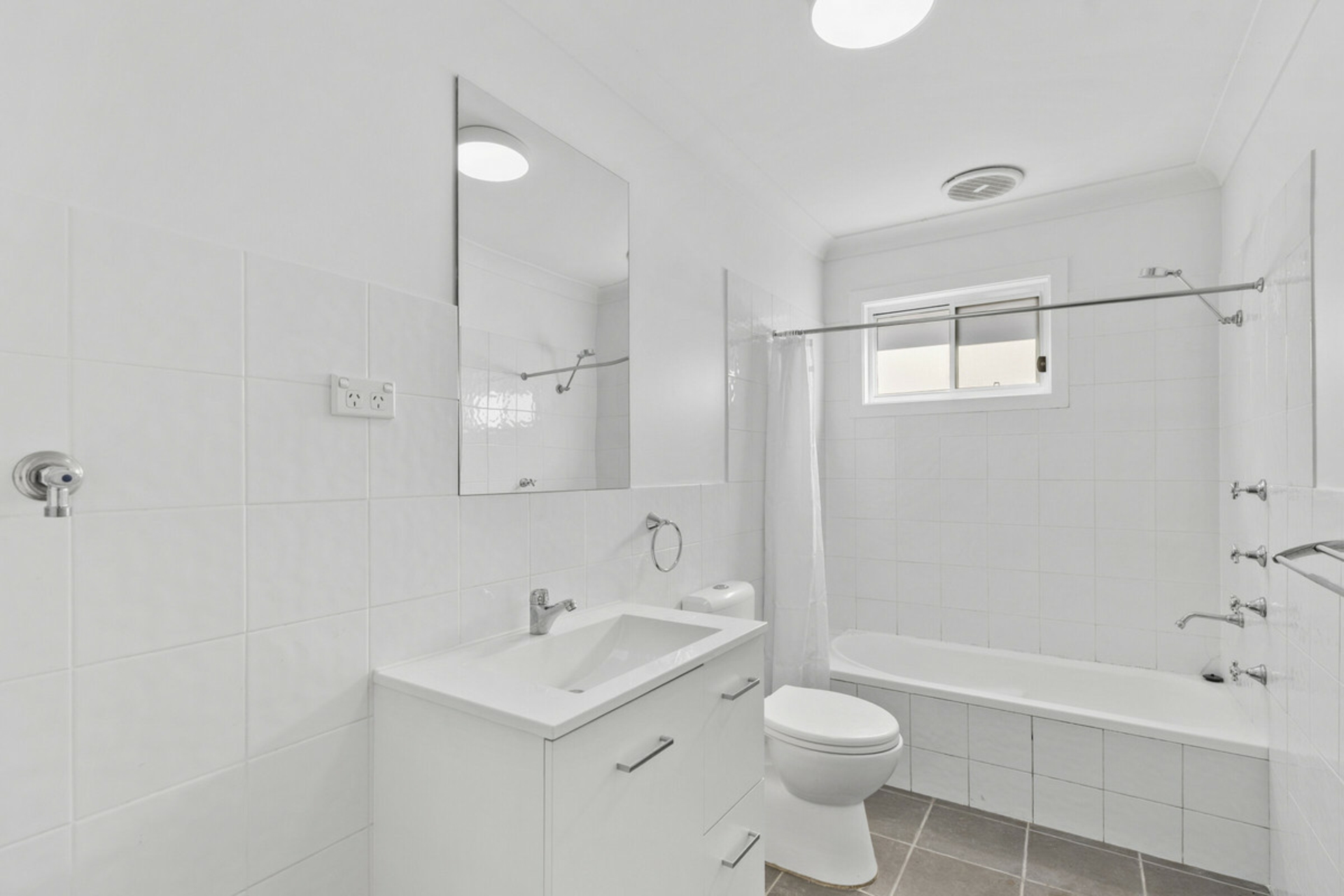 30 Mclean Street — photo 14 of 16