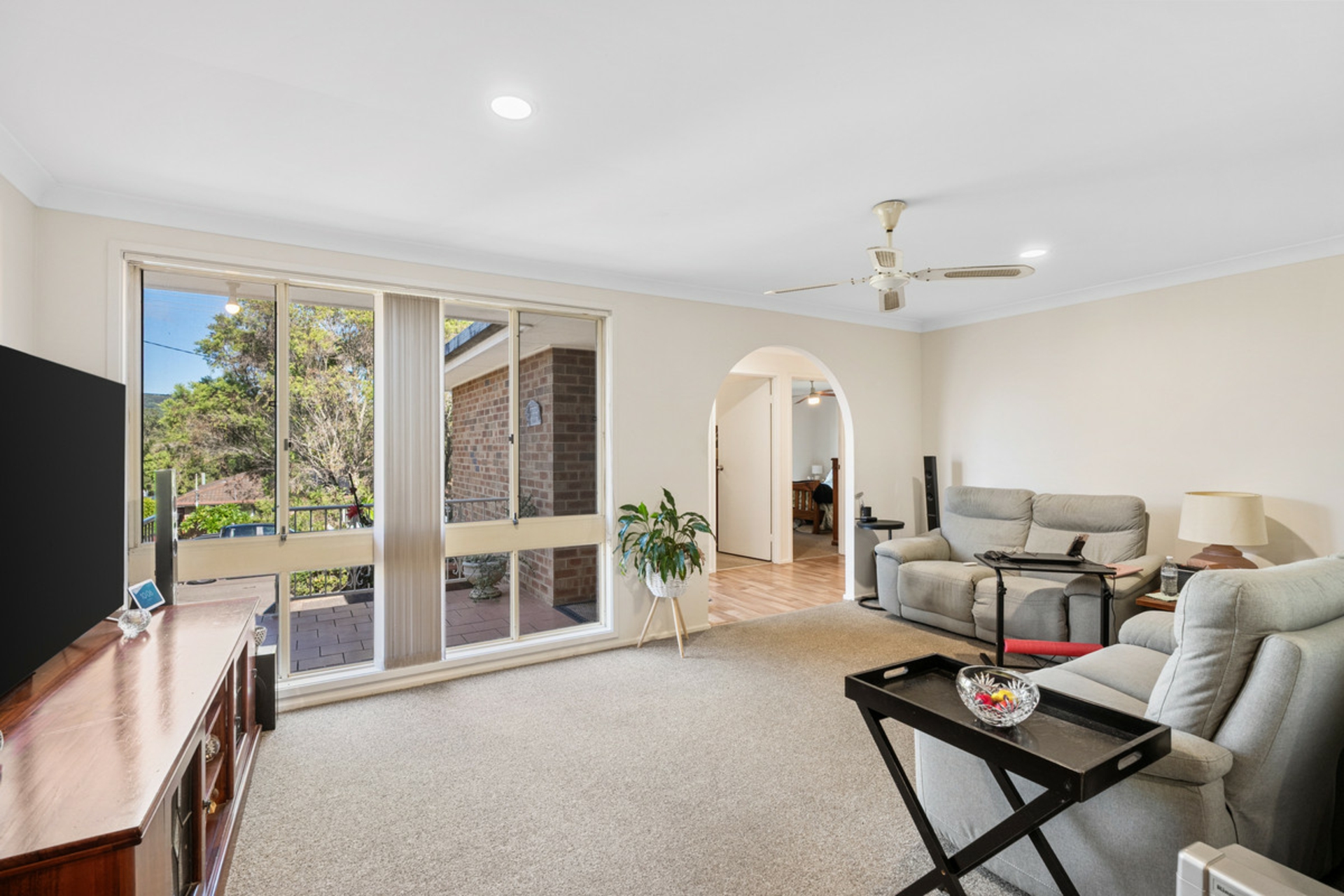 12 The Avenue — photo 3 of 10