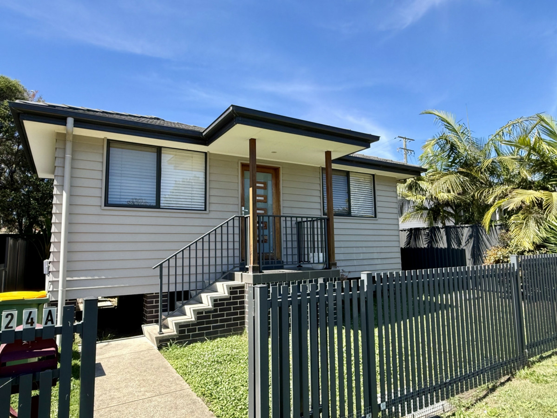 24a Duncan Street — photo 2 of 4