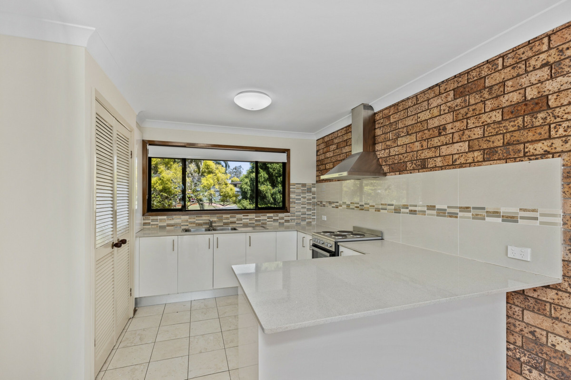 7 Panorama Avenue — photo 8 of 20
