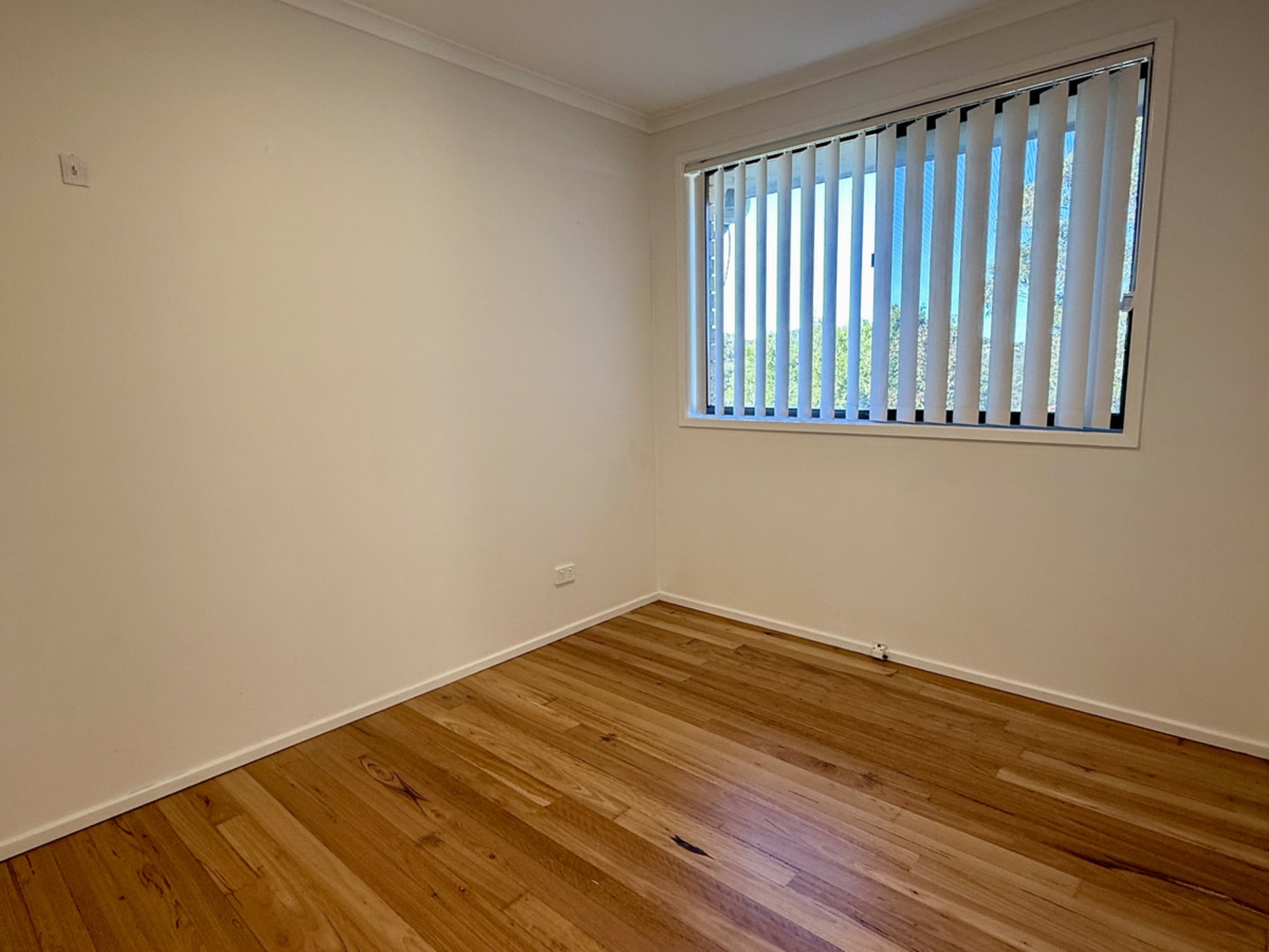 29 Valley View Road — photo 5 of 12