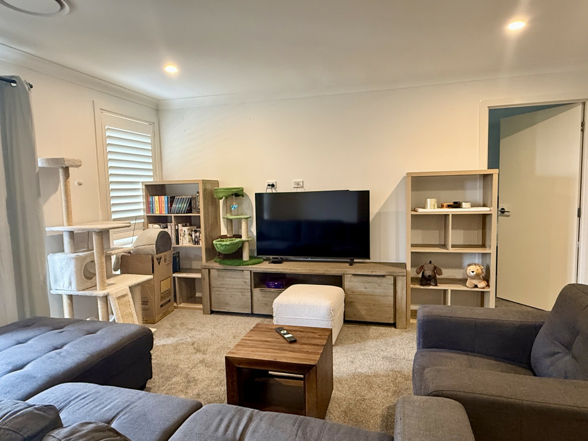 24 Duncan Street — photo 6 of 10