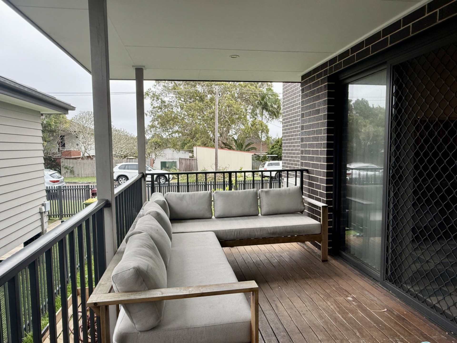 24 Duncan Street — photo 10 of 10