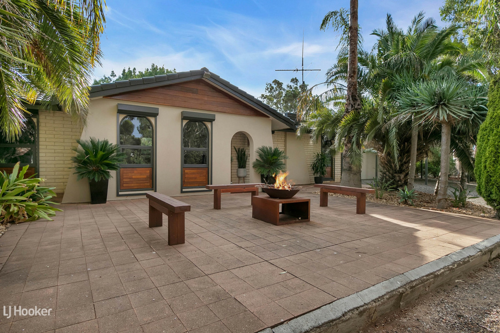 16 Lucks Road, KALBEEBA