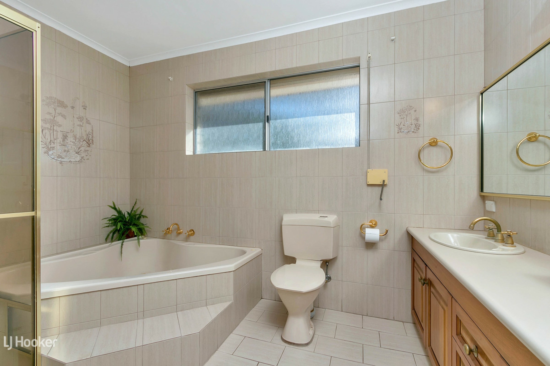 16 Lucks Road, KALBEEBA