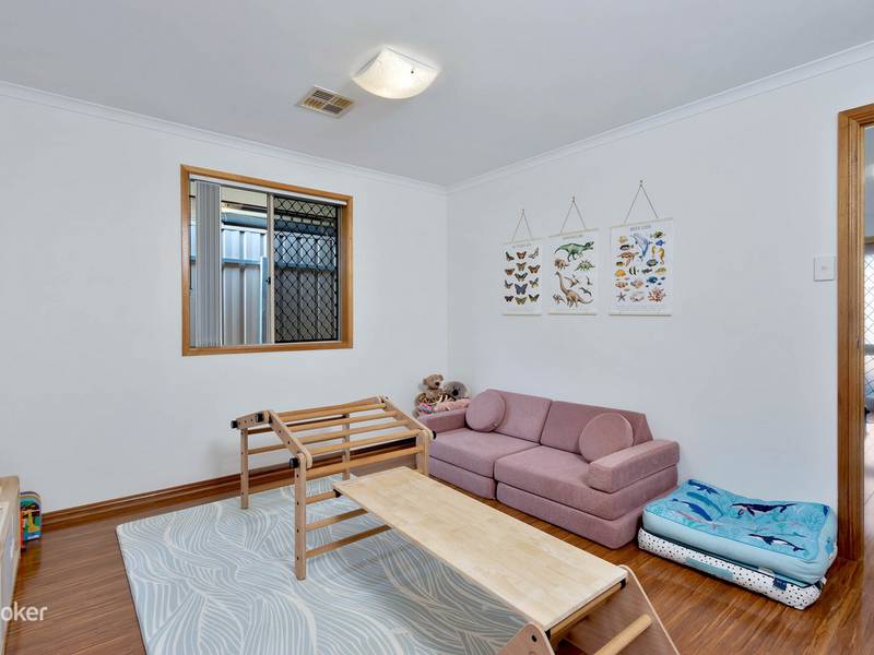 8 Creedon Close, EVANSTON PARK
