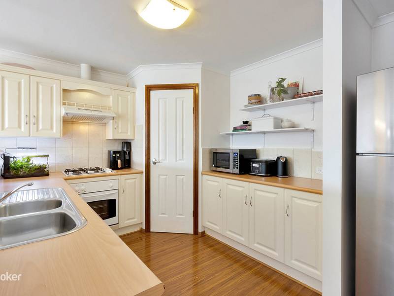 8 Creedon Close, EVANSTON PARK