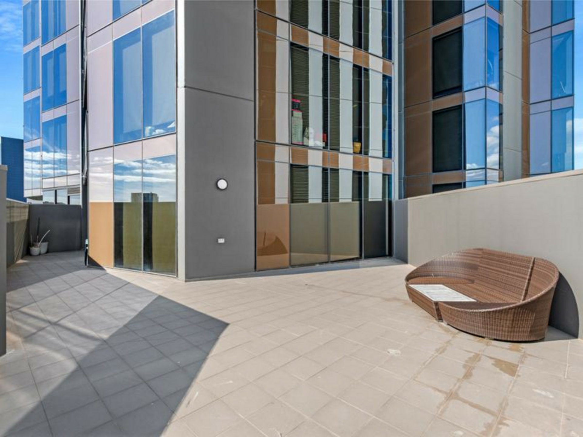 707/421 King William Street, ADELAIDE