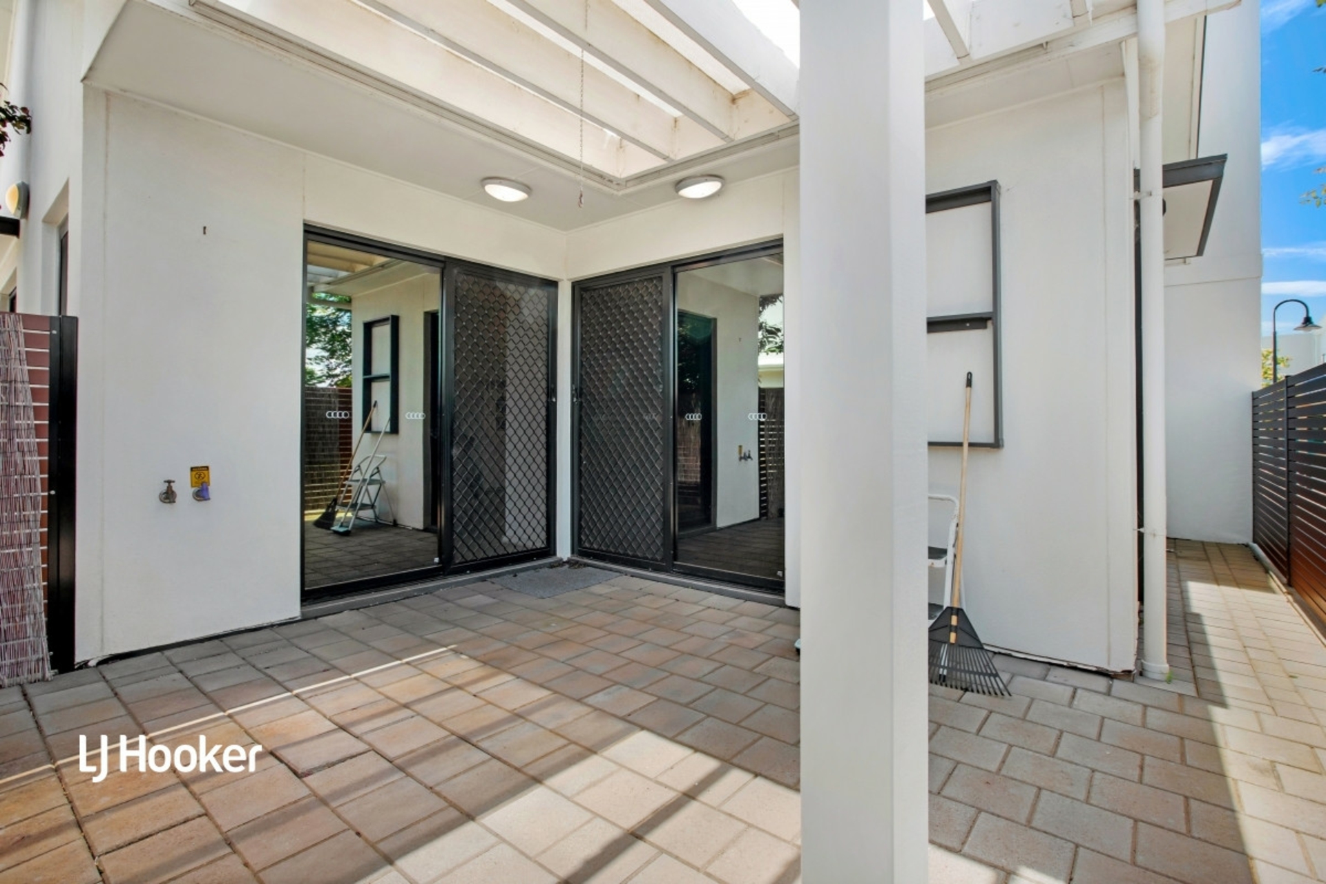 8 Slade Street, MUNNO PARA