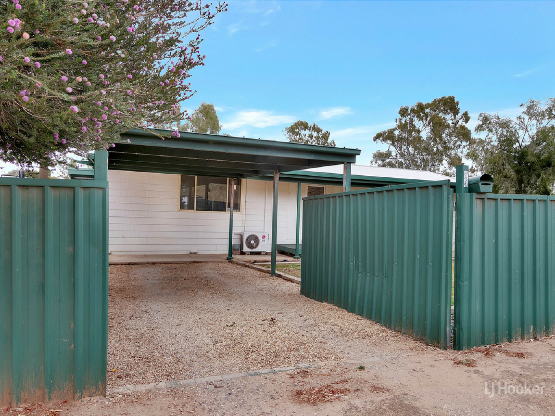 74 Redbanks Road, Willaston