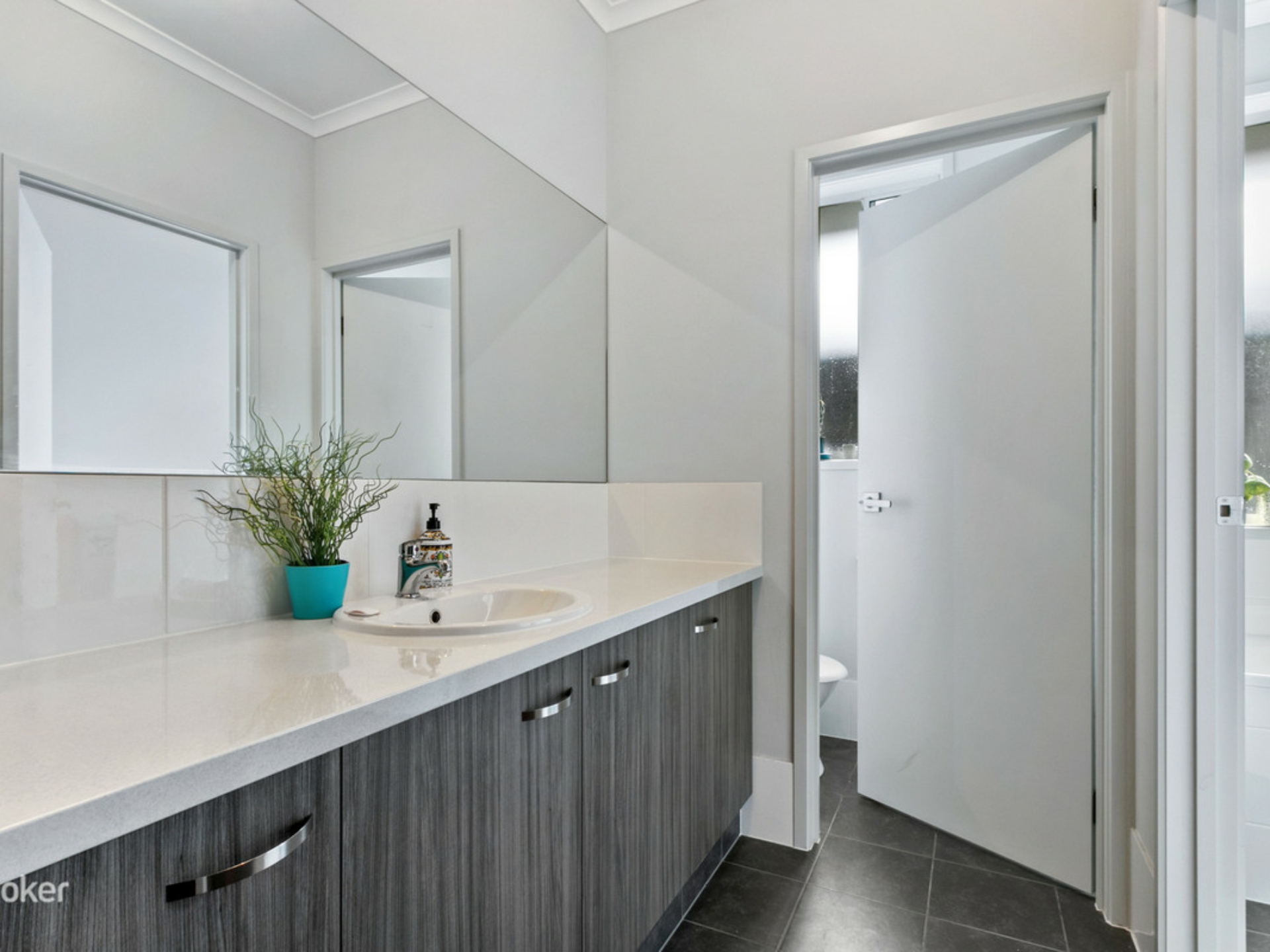 32 Clark Road, EVANSTON GARDENS