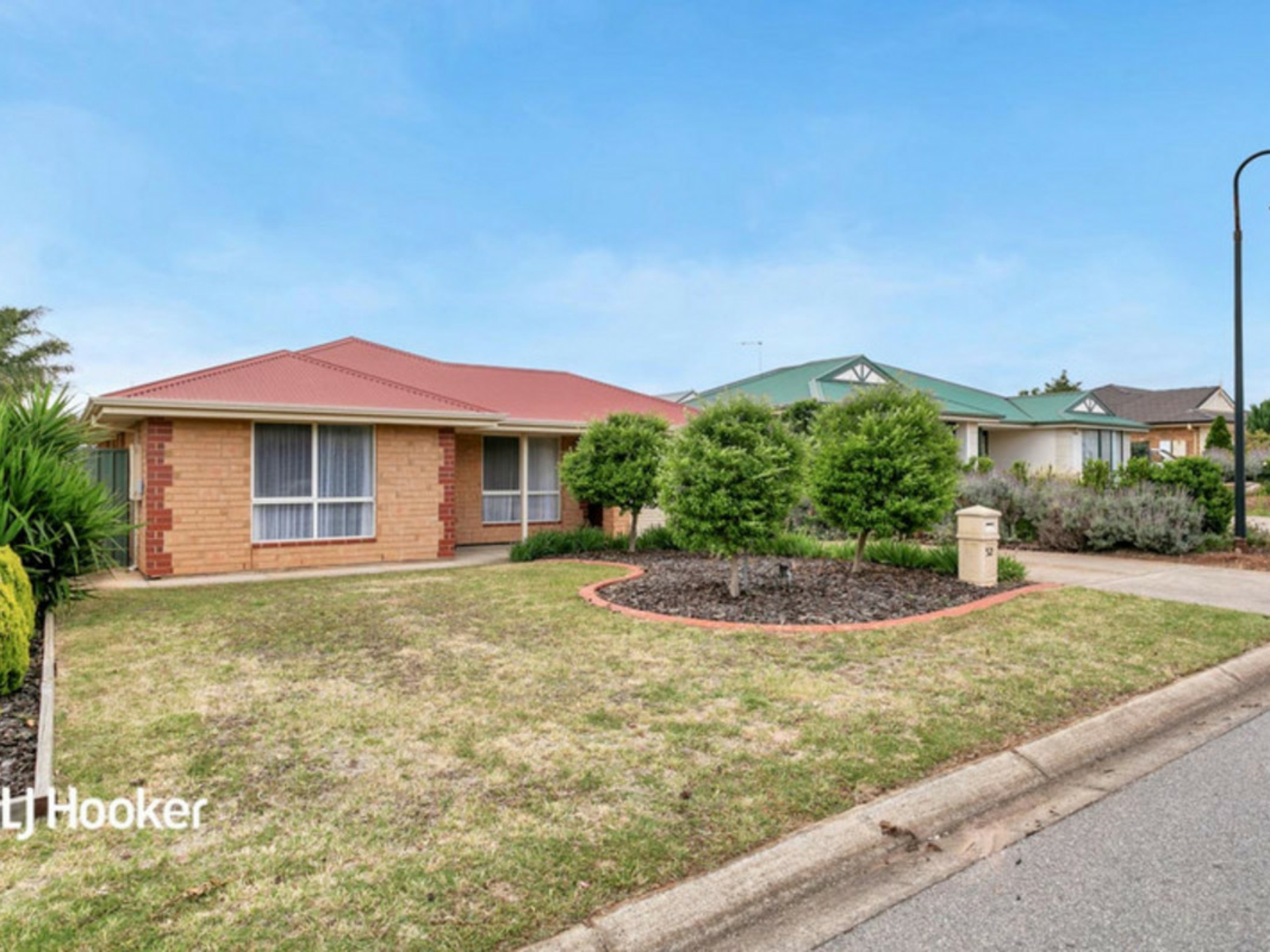 52 Explorer Parade, HEWETT