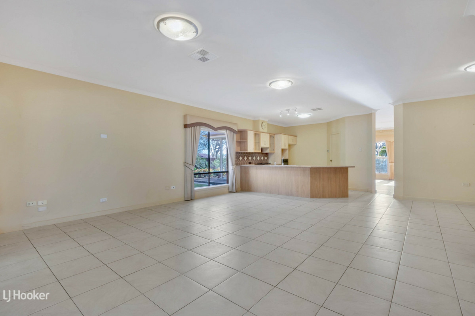 9 Oaklands Circuit, HEWETT