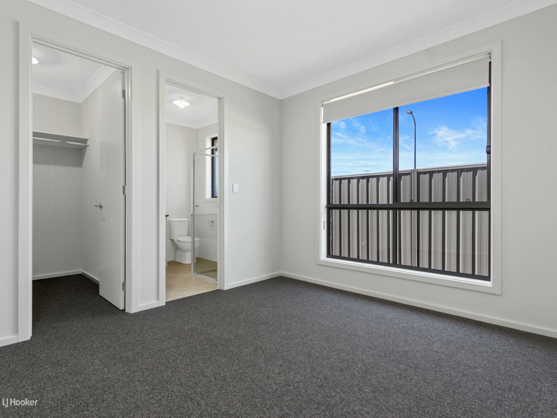 12 Desiree Street, MUNNO PARA DOWNS
