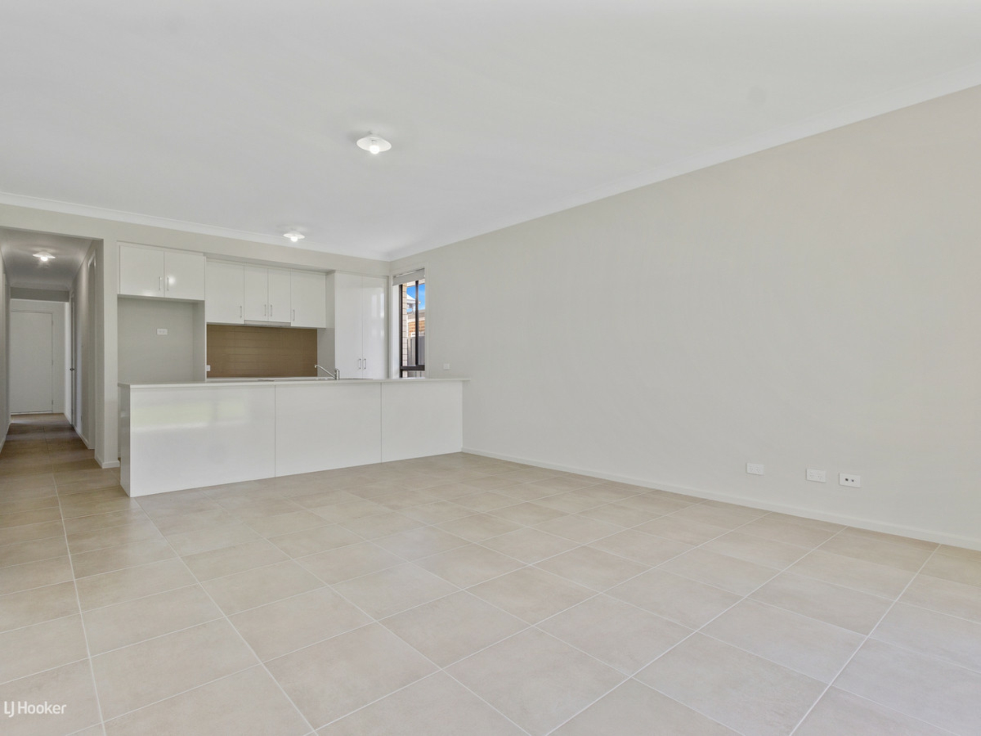 12 Desiree Street, MUNNO PARA DOWNS