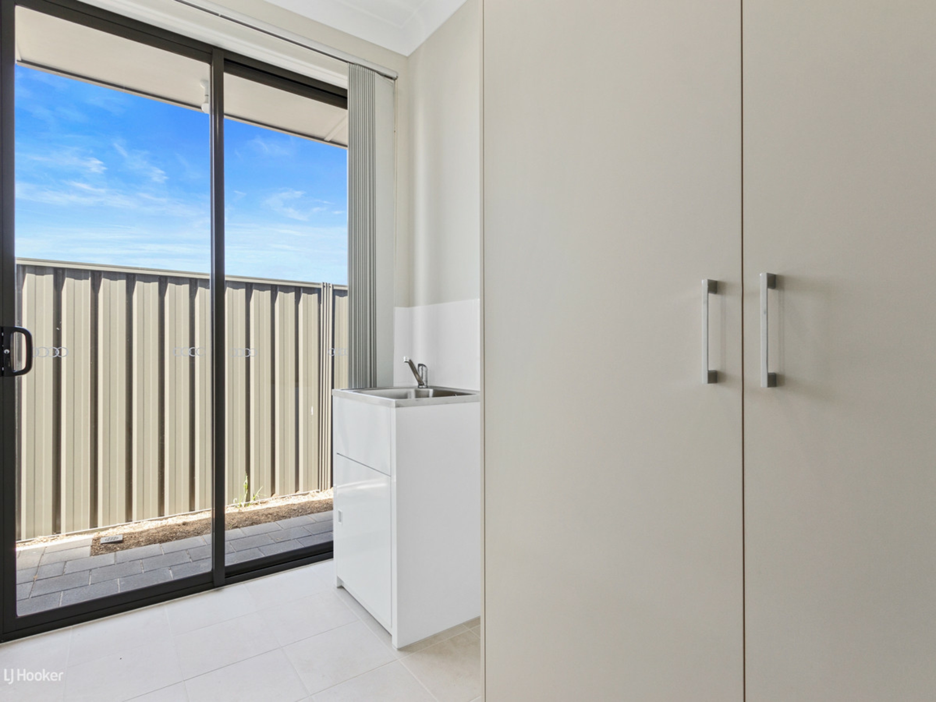 12 Desiree Street, MUNNO PARA DOWNS