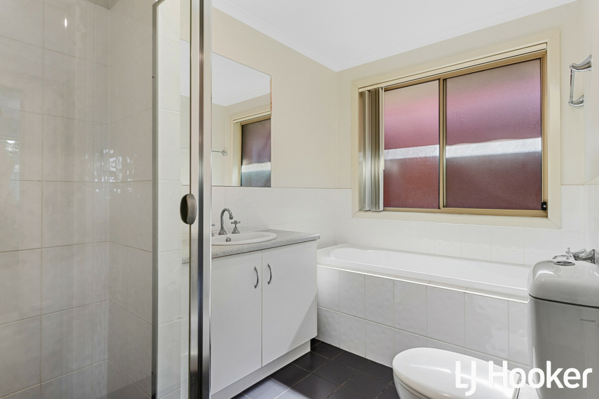 8/61 Para Road, EVANSTON