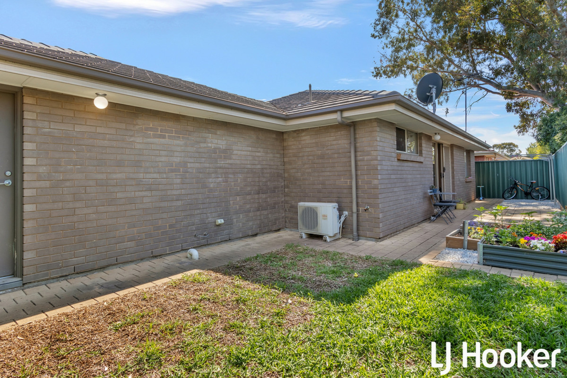 8/61 Para Road, EVANSTON