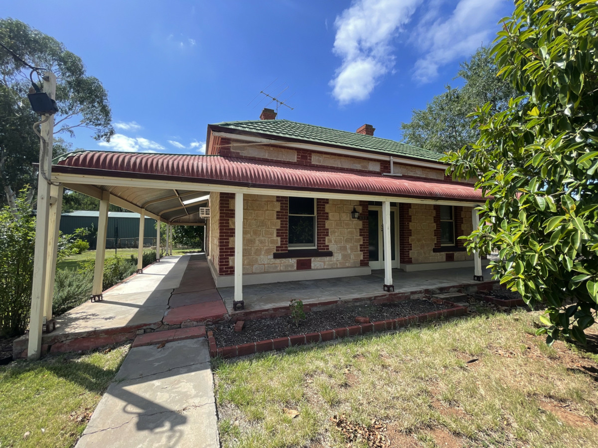 550 Main North Road Evanston Park SA Property Details LJ Hooker