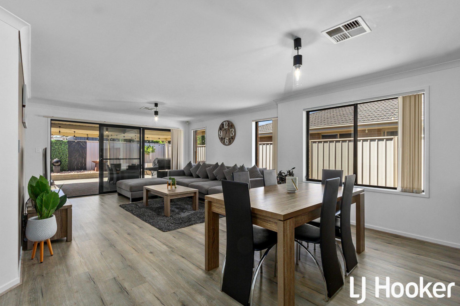 22 Nybo Court, MUNNO PARA WEST