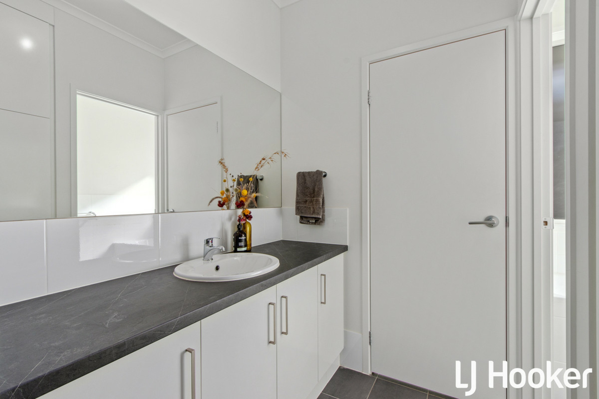 27 Sam Circuit, ANGLE VALE
