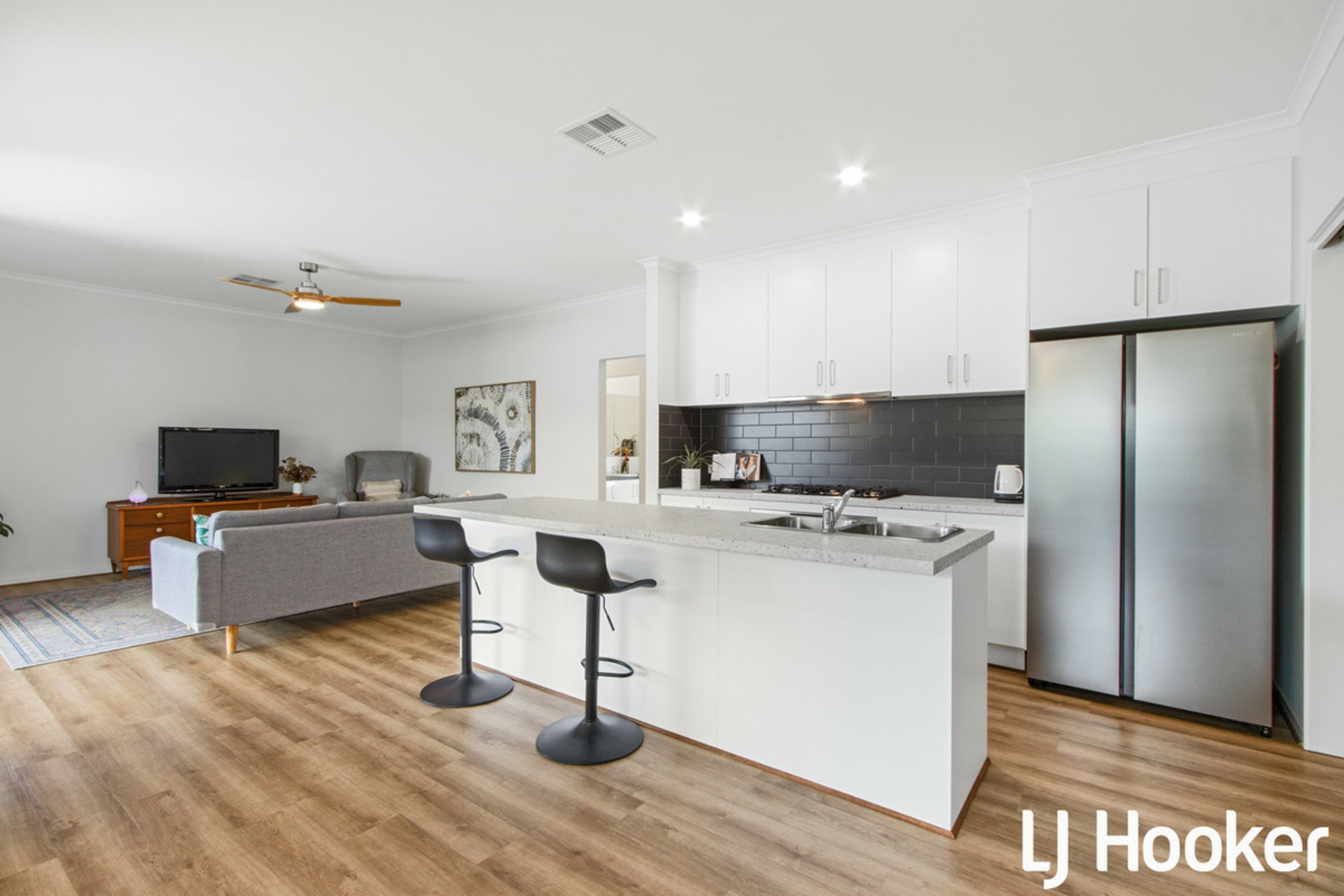 27 Sam Circuit, ANGLE VALE